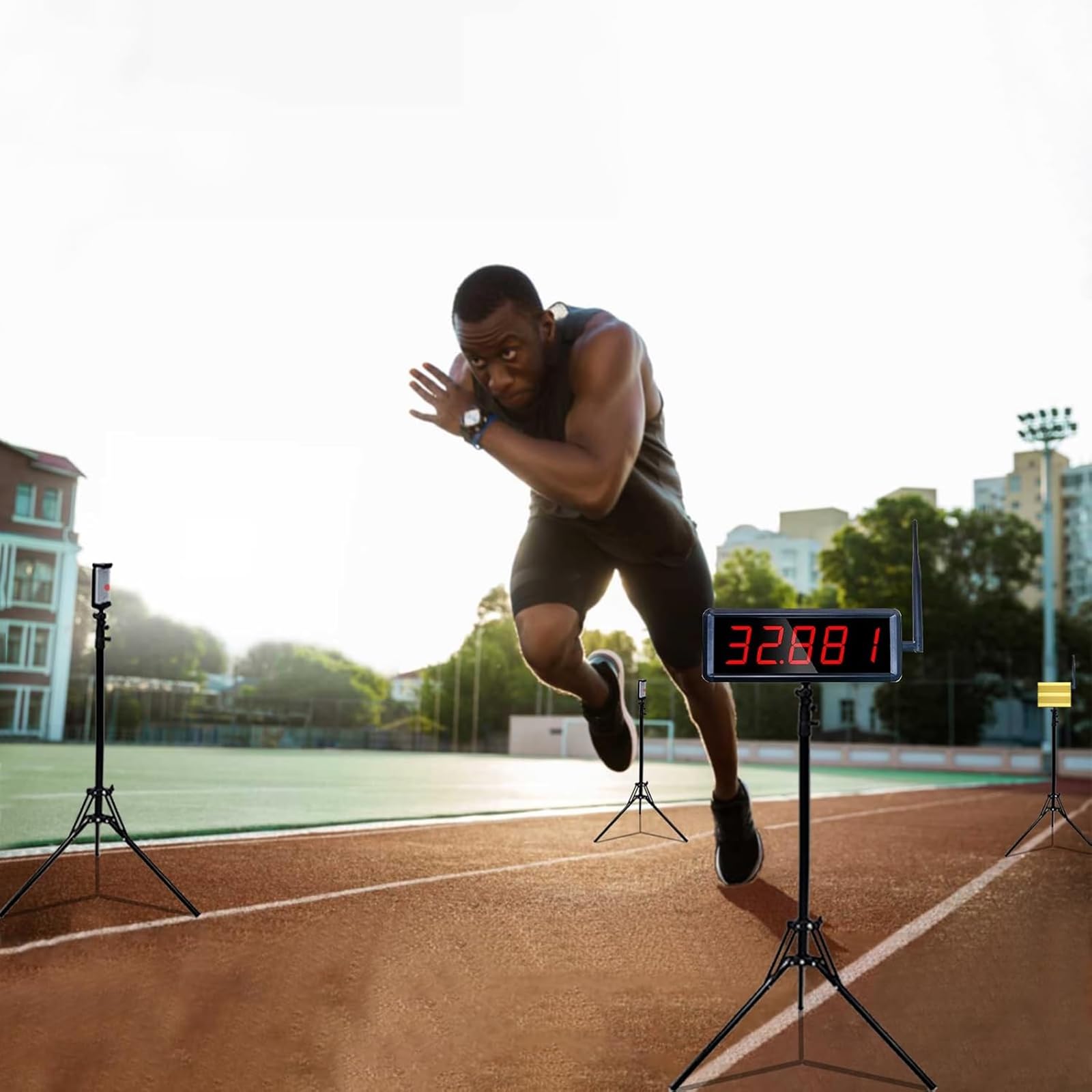 Timer Laser Wireless per Sprint, Cronometro per pista 40 60 Yard Dash, Sistema di Timer per Sprint Laser, Orologio da Gara per Corsa/Campo di Atletica/Transizione di Velocità (Supporto Alto)