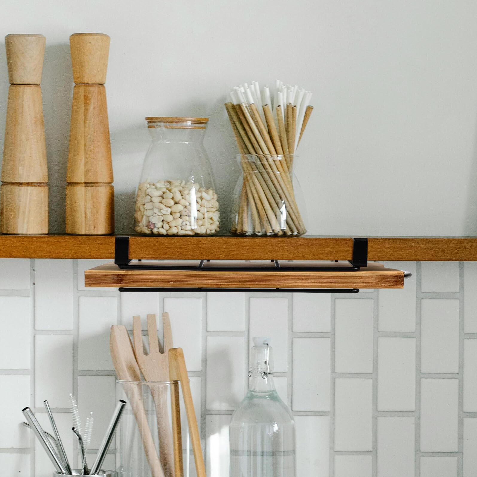 BESTYASH Organizzatore da Cucina Sottomensola in Acciaio Inox Nero Ganci Multipli e Installazione Rapida, Scaffale Salvaspazio per Cucine e Uffici