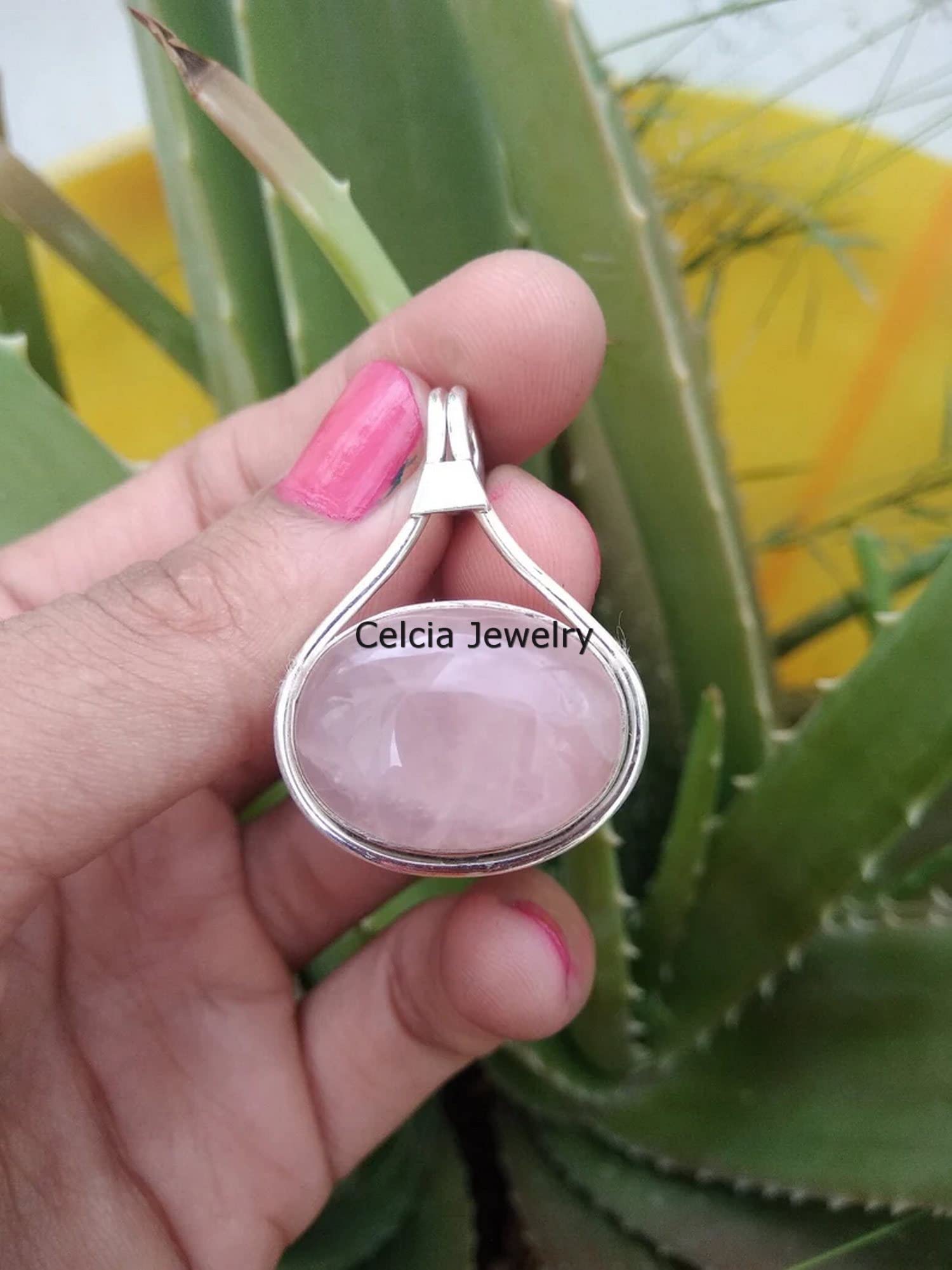 Massiver 925er Sterlingsilber-Anhänger für Damen und Herren, echter blauer Chalcedon-Cabochon, ovaler Edelstein, einzigartiger handgefertigter Schmuck für Sie und Ihn
