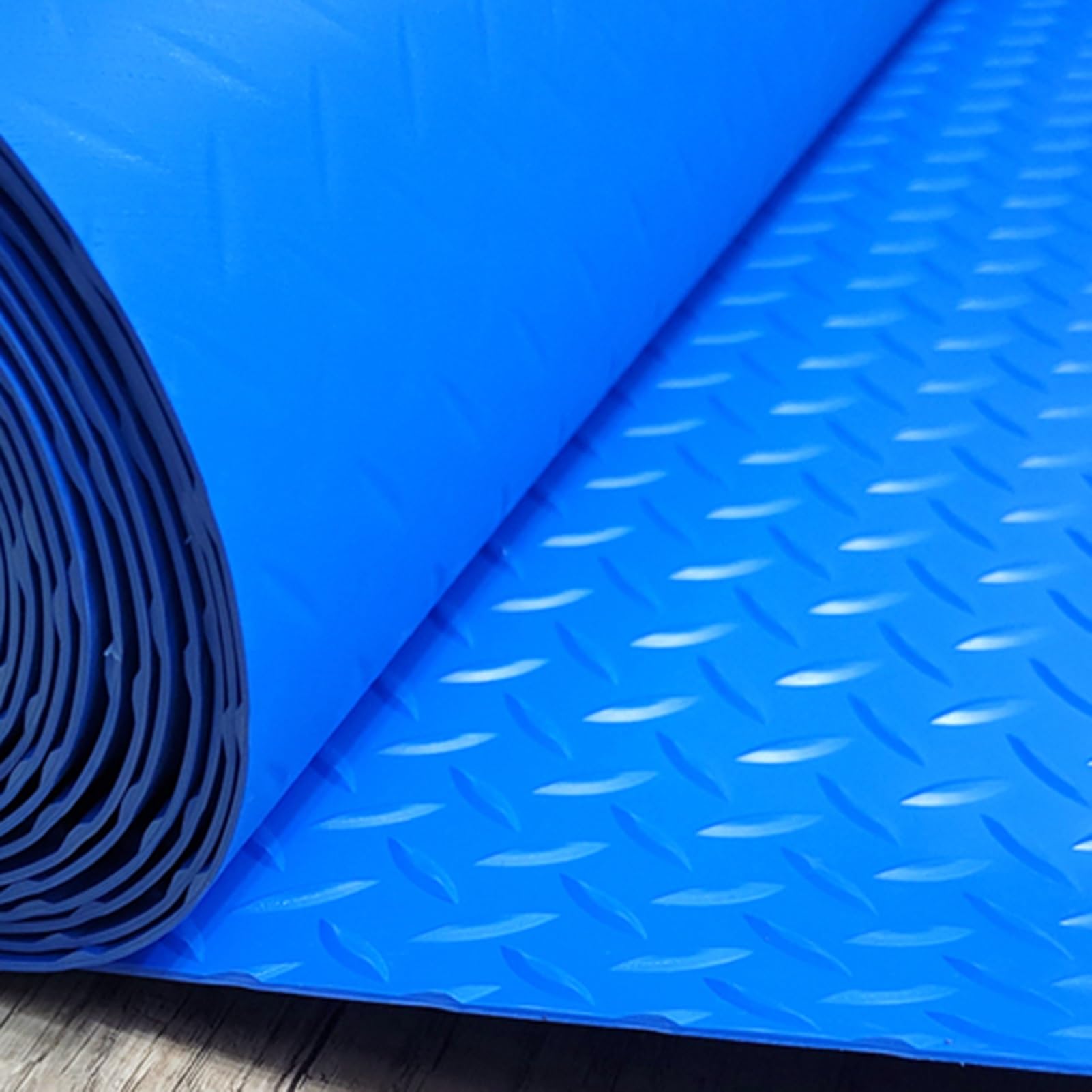 Gummimatte Verdickte Garagenbodenmatte aus Gummi mit Rautenmuster, Flexible DIY-Gummiplatte, Fitnessstudio-/ Zwinger-/ Camping-/ Leitermatten, Sicherheits-Garagenbodenrollen(Blue,1x2m (3.3 x 6.6ft))