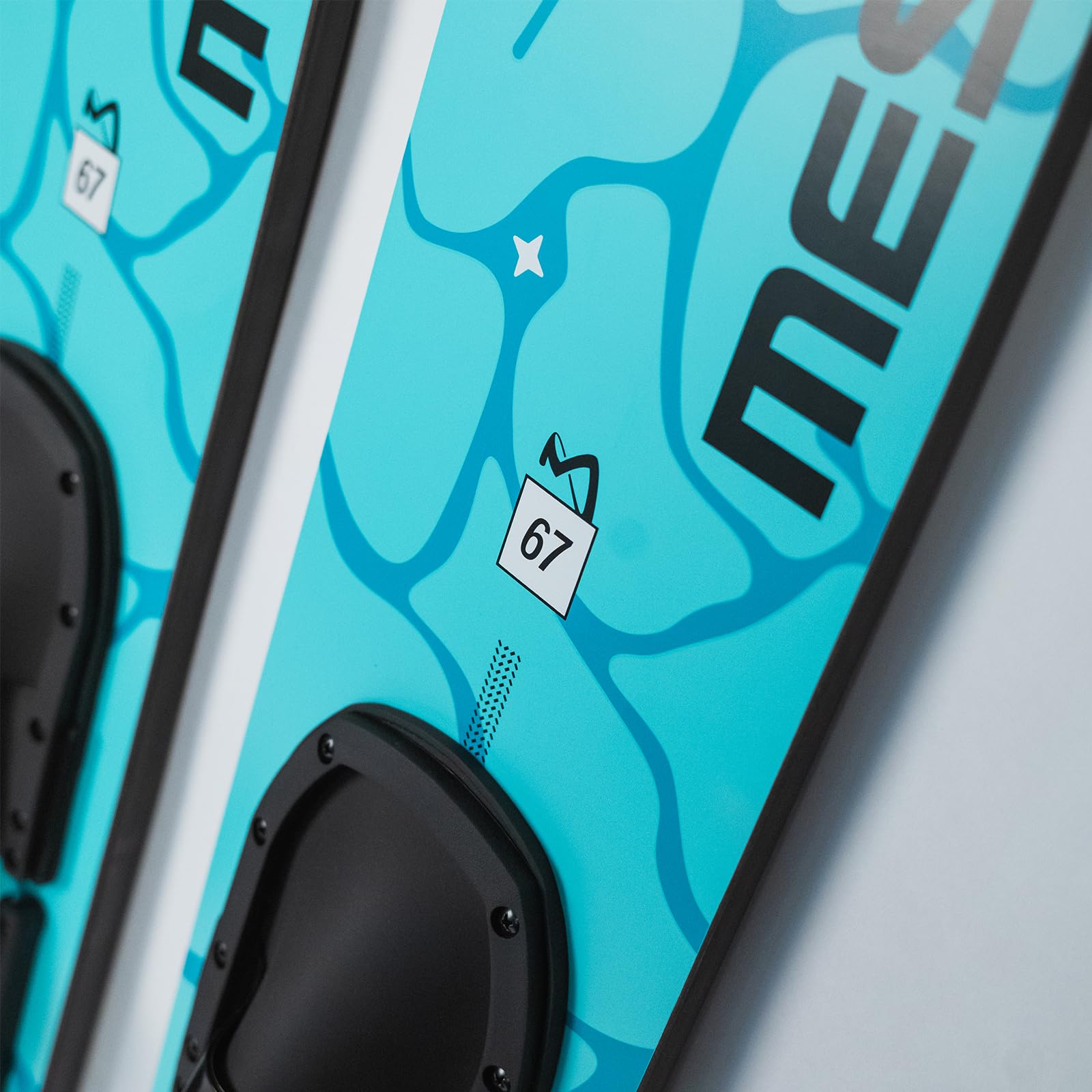 MESLE Strato 170 cm Set di Sci Nautico con Gilet Promo + Corda, Attrezzatura da Sci combinata per Principianti e avanzati per Giovani e Adulti, Colori: Blu, Lime, Rosso.