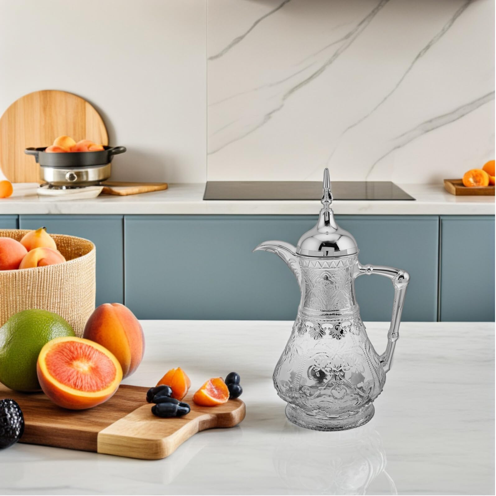 VANZACK Orientalischer Glaskrug Silber 1,6 L Wasserkaraffe mit Deckel Glaswasserkrug für Kalte Getränke Familienfeiern
