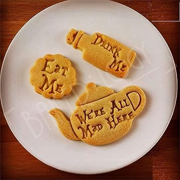 Amazon イートミークッキーカッター 不思議の国のアリステーマクッキーモールド ティーポットクッキーカッターセット クッキー モールドカッター 手作りdiyクッキーカッターベーキングアクセサリー Eat Me Salinr クッキー型 通販