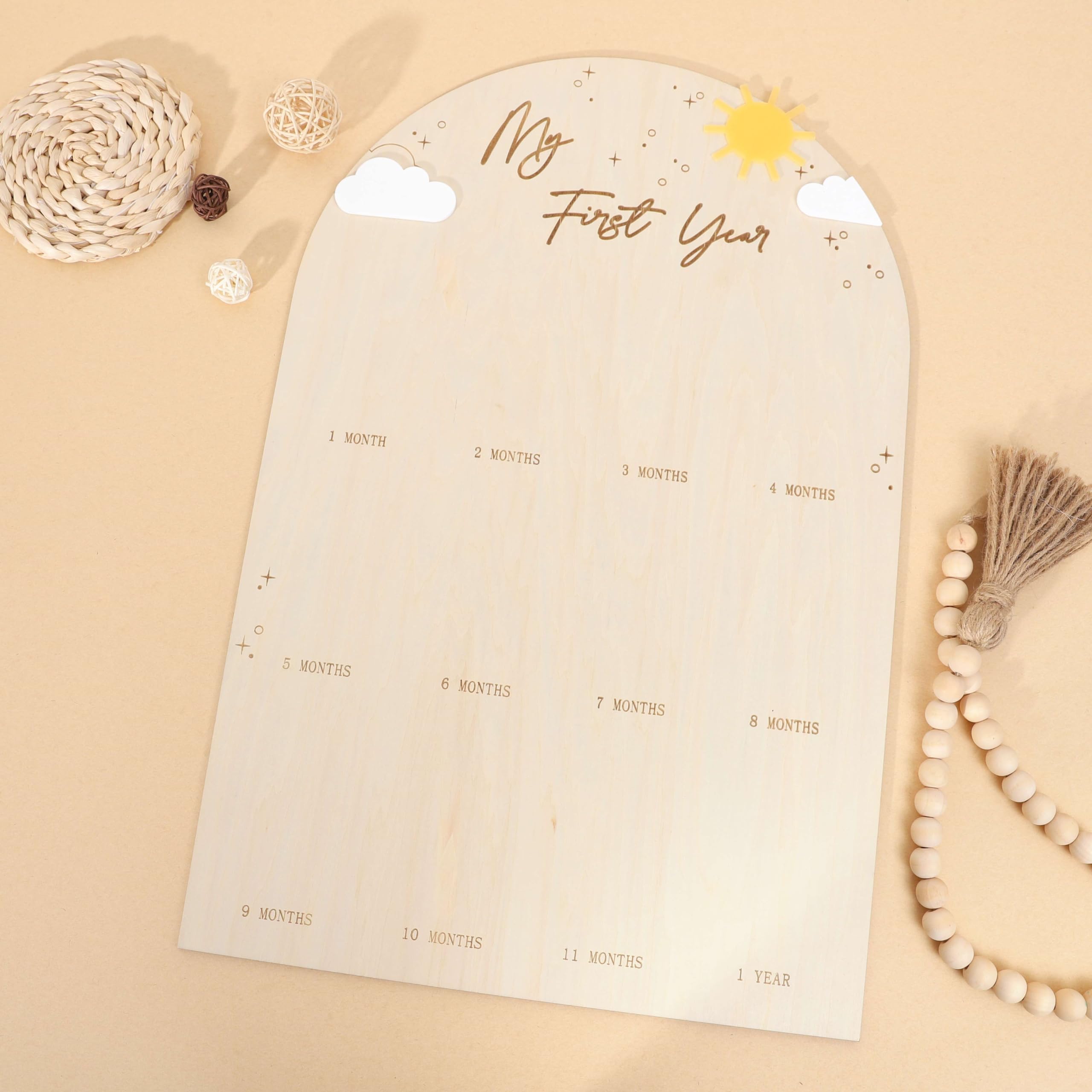 YOU ARE MY SUNSHINE ONE YEAR OLD PHOTO BOARD, My First Year Photo Display Wood Board, Sun Theme Monthly Milestone Photo Board, You Are My Sunshine dekoracja na 1. urodziny, ramka na zdjęcia 12