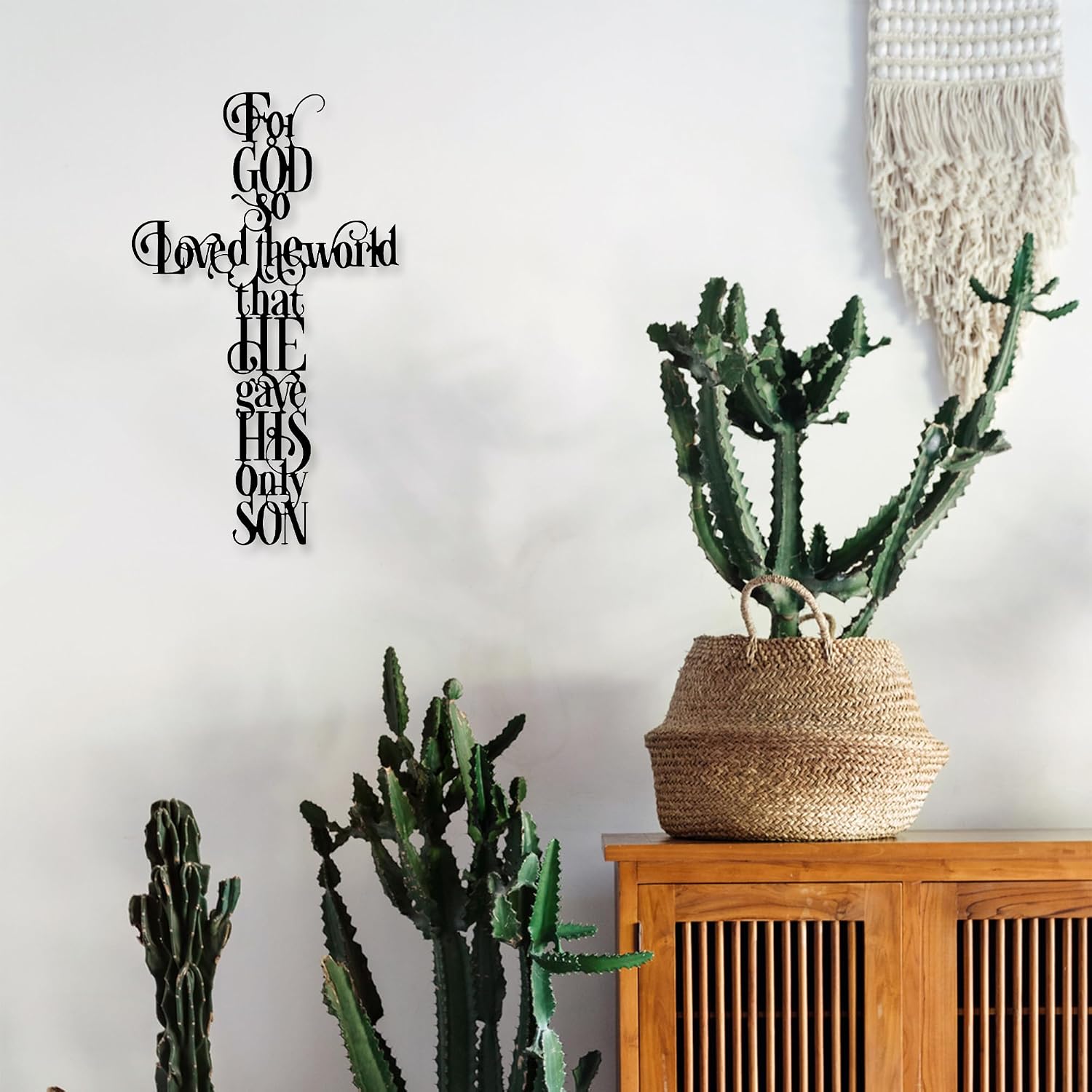 Rajukit Jesus Wall Art Cross Wall Decor with “For God So Loves the World”