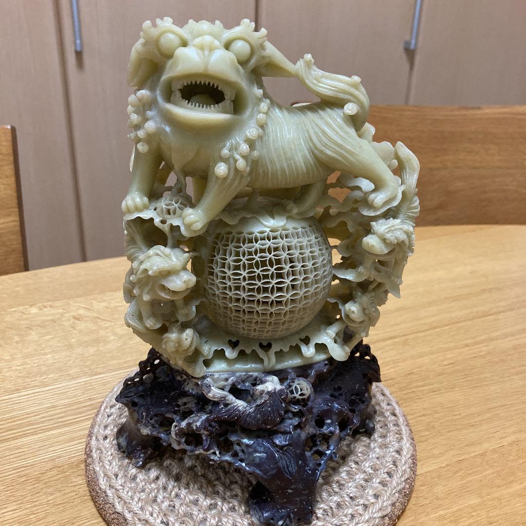 ☆逸品☆中国骨董 和田玉彫 獅子舞 アンティーク美術品 精密手彫り 風水 開運 ☆逸品☆中国骨董 和田玉彫 獅子舞 アンティーク美術品 精密
