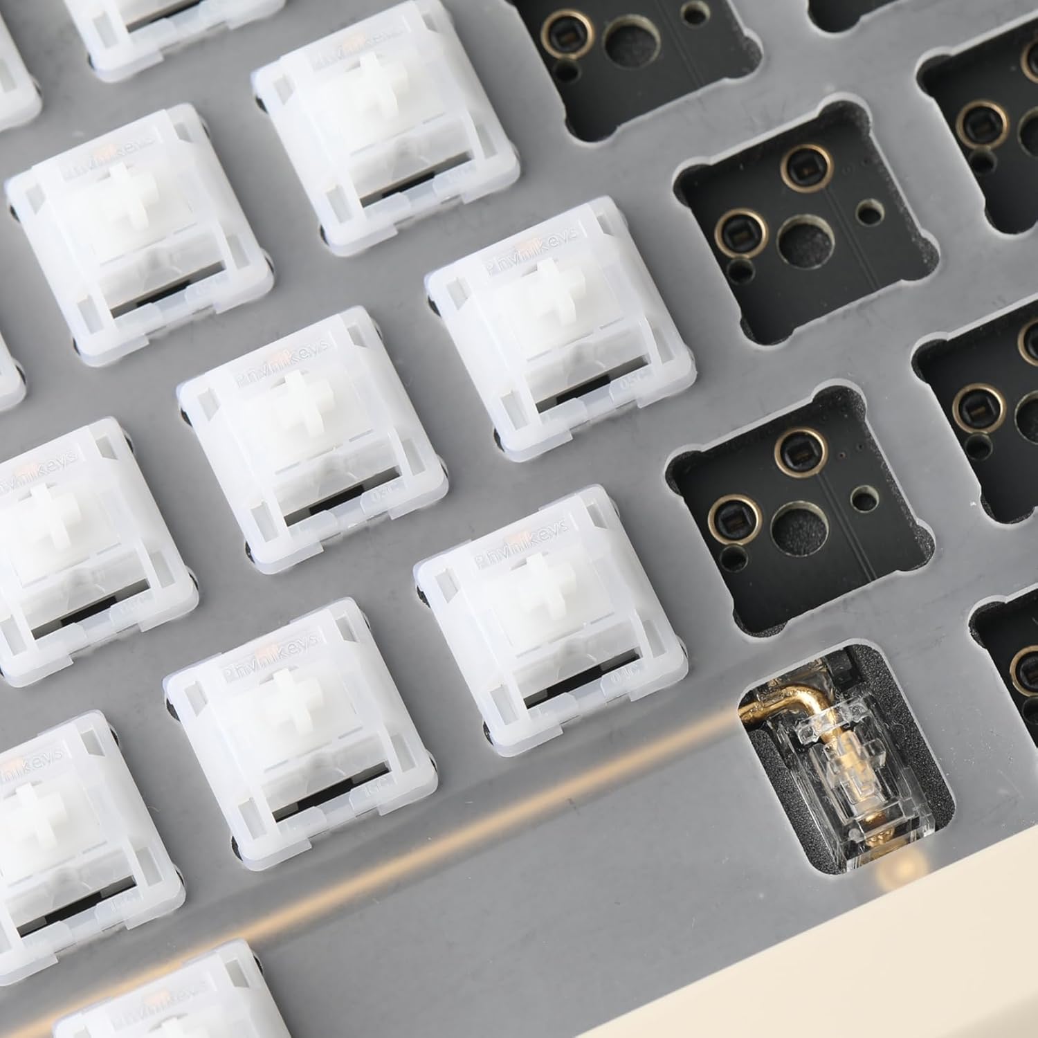 HMX X PHYNIKEYS First Encounter CHU Switches 70Pcs Linear 42gf HiFi Sound 5 Pin MX Compatible