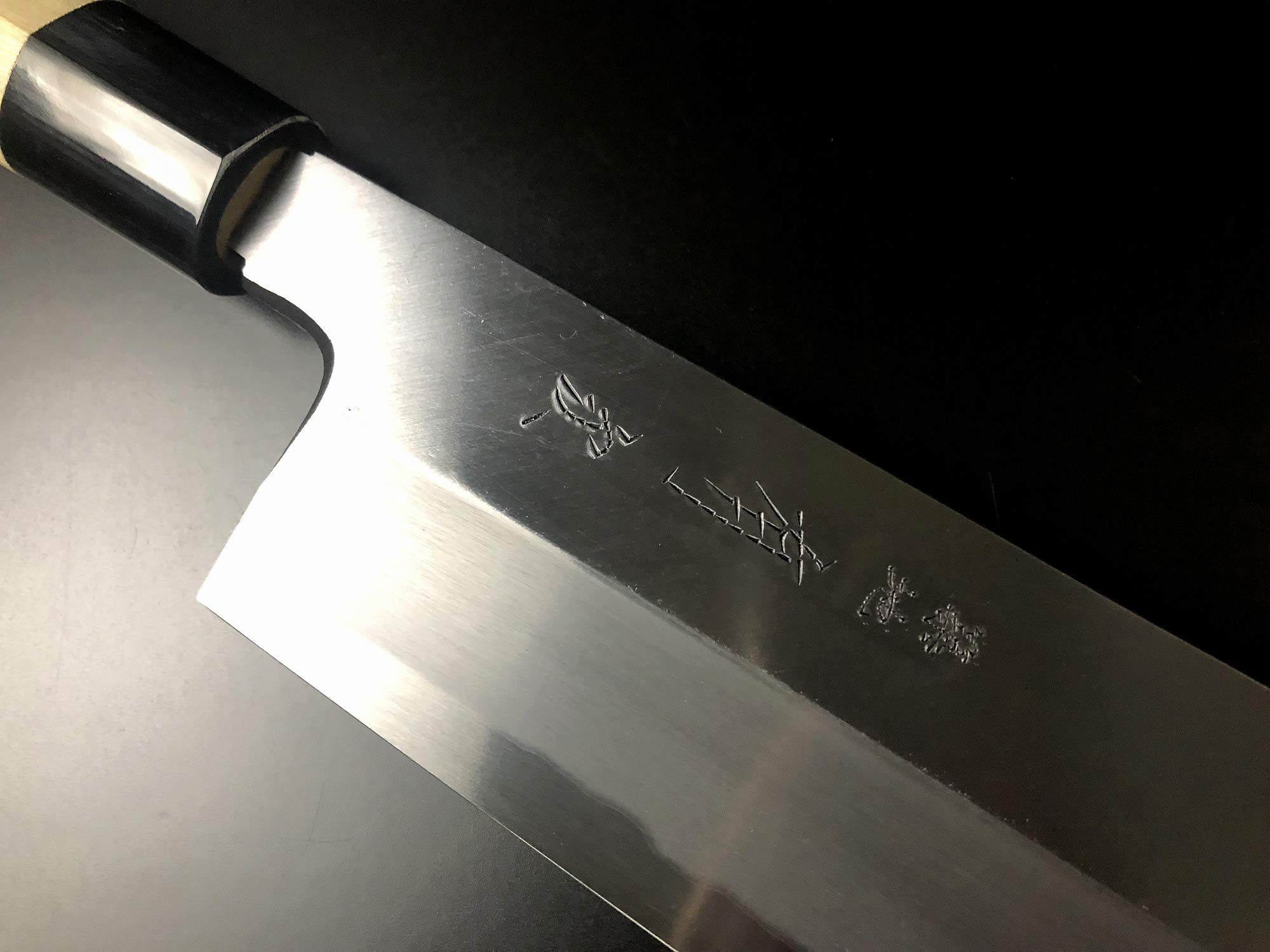 有次 特製 薄刃包丁 Amazon｜有次 包丁 特製 薄刃 240 mm 白鋼2 築地 ARITSUGU 柄 名