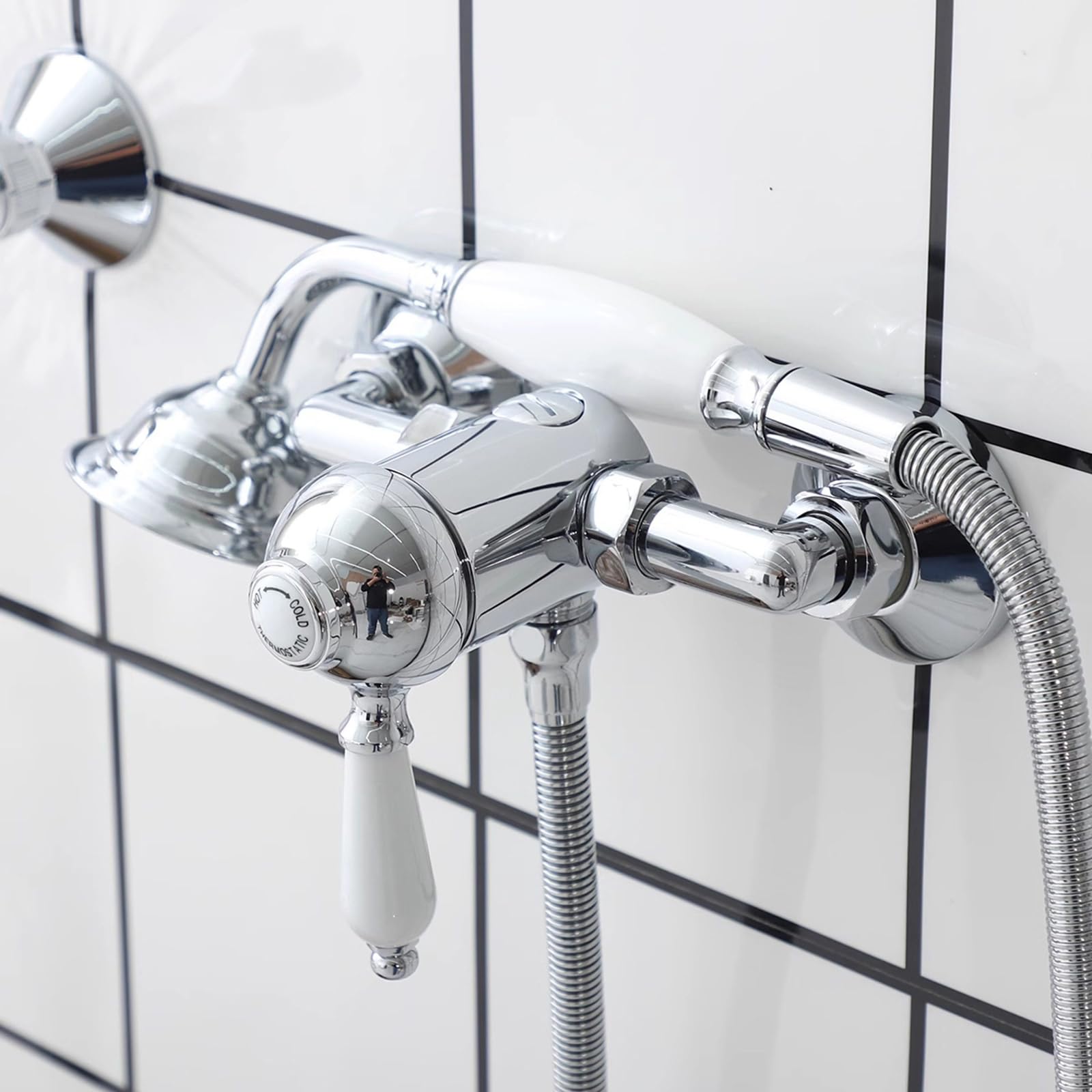 XJTNLB Griferia Bañera Vintage Grifo Ducha Pared Monomando Cromado Grifos Duchas de Baño con Alcachofa Grifo Mezclador Pared