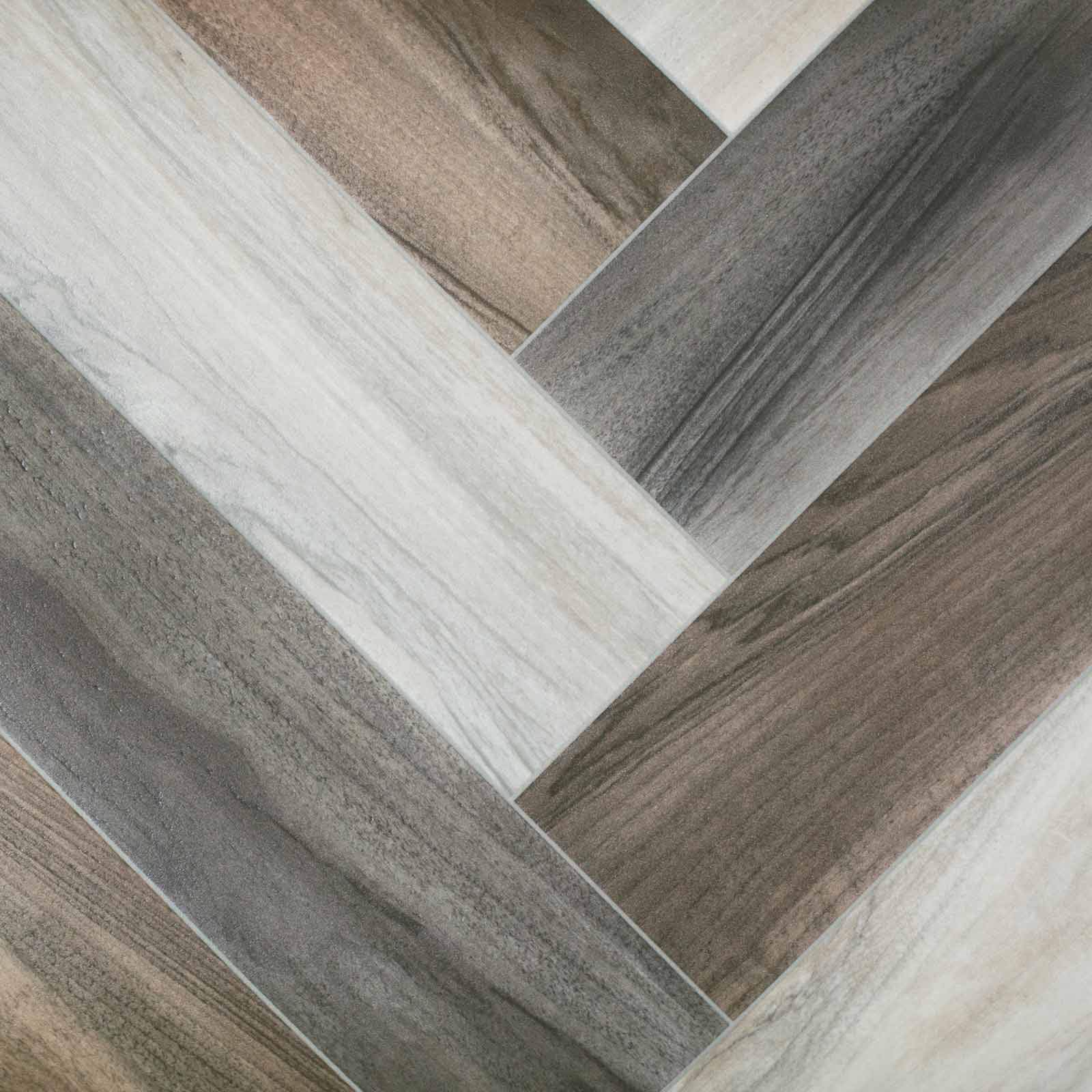 Parquet Wood Style Flash Vinyl Flooring 2.3mm Realistic Foam Backed Lino Slip Resistant (Light Modern Parquet, 2.5m x 4m)