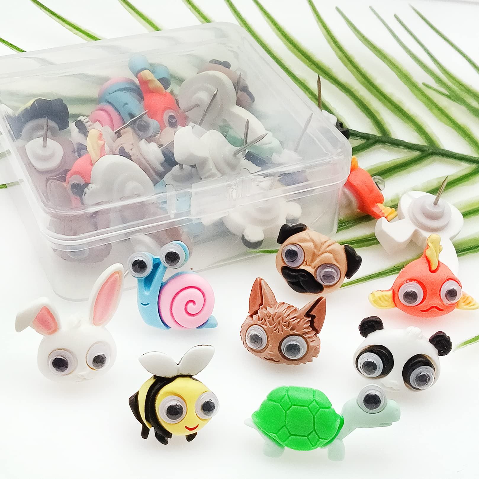 Mini chinchetas de empuje lindas chinchetas para el pulgar para tablero de corcho, pista decorativa y pin de abeja, tortuga, caracol, conejo, pez, cachorro, panda, zorro (animales, 30 piezas)