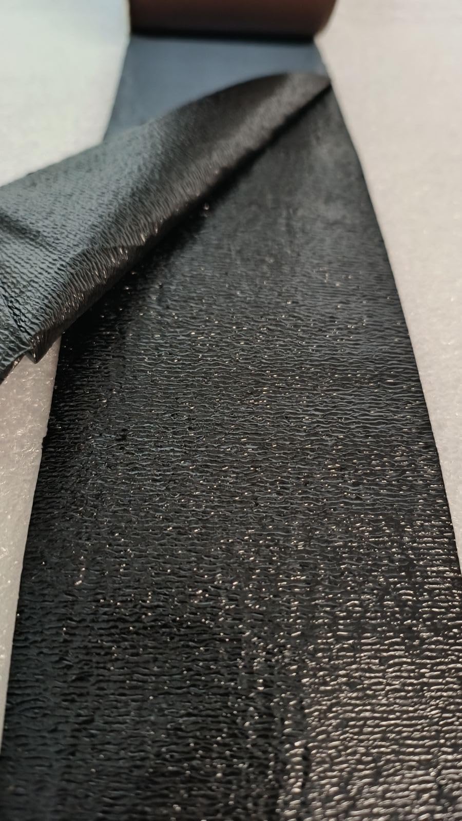 IZOTAPE BITAL | Elastomerowa taśma bitumiczna z folią aluminiową | Uszczelnianie spoin, pęknięć, rynien i dachów | Do metalu, plastiku, betonu i szkła | Wodoodporna