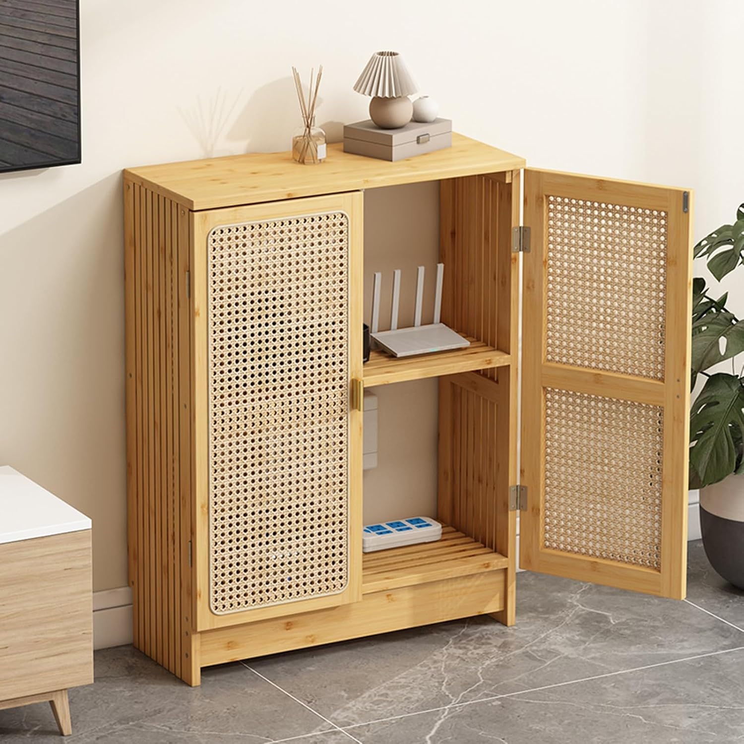 WiFi Router Hidden Storage Cabinet with Rattan Door Freestanding Bamboo Hollow Storage Box Cable Management Adjustable Shelves Pre-wired Holes (70x60x25cm / 27.6x23.6x9.8in)