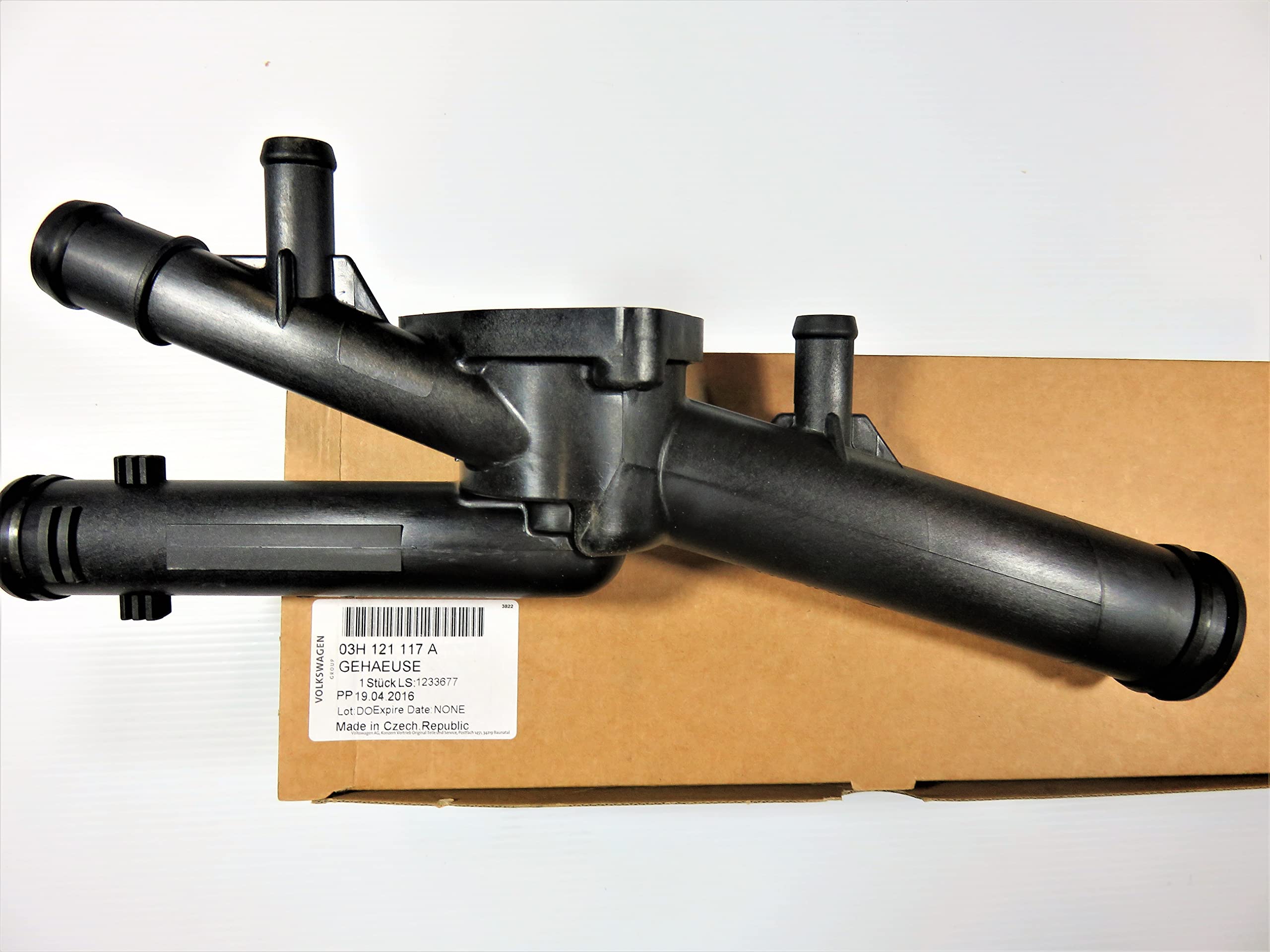 Amazon.com: VOLKSWAGENAUDI 03H121117A GENUINE OEM THERMOSTAT HSNG