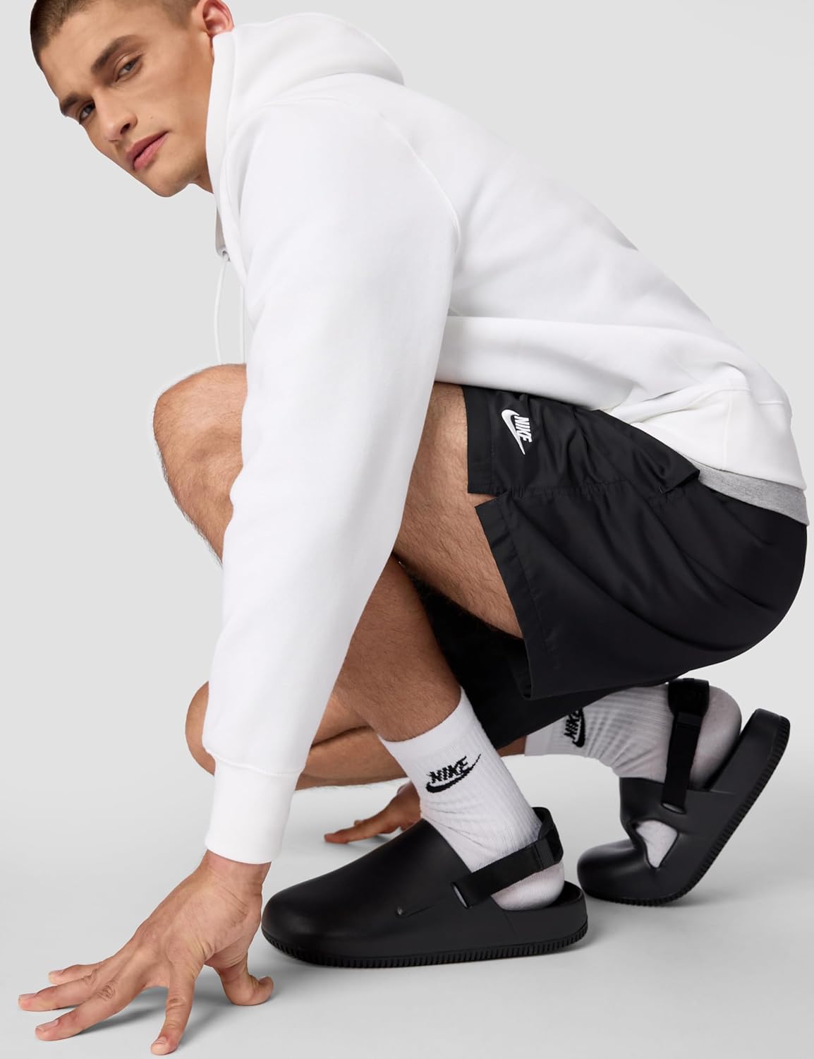 Nike Men's Club Woven Flow Shorts - Image 6