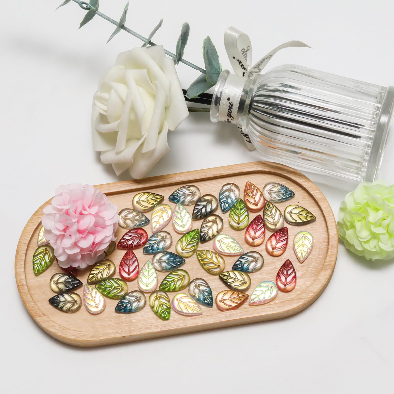 50 cuentas de hoja de cristal transparente, cuentas de hojas de cristal para hacer joyas, dijes de hojas para manualidades, aretes, pulseras (5 colores)