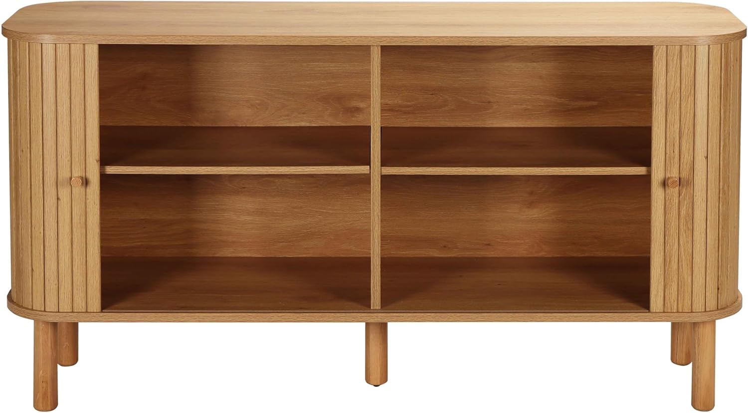 ינלענדיש view of the Oviala buffet with shelves