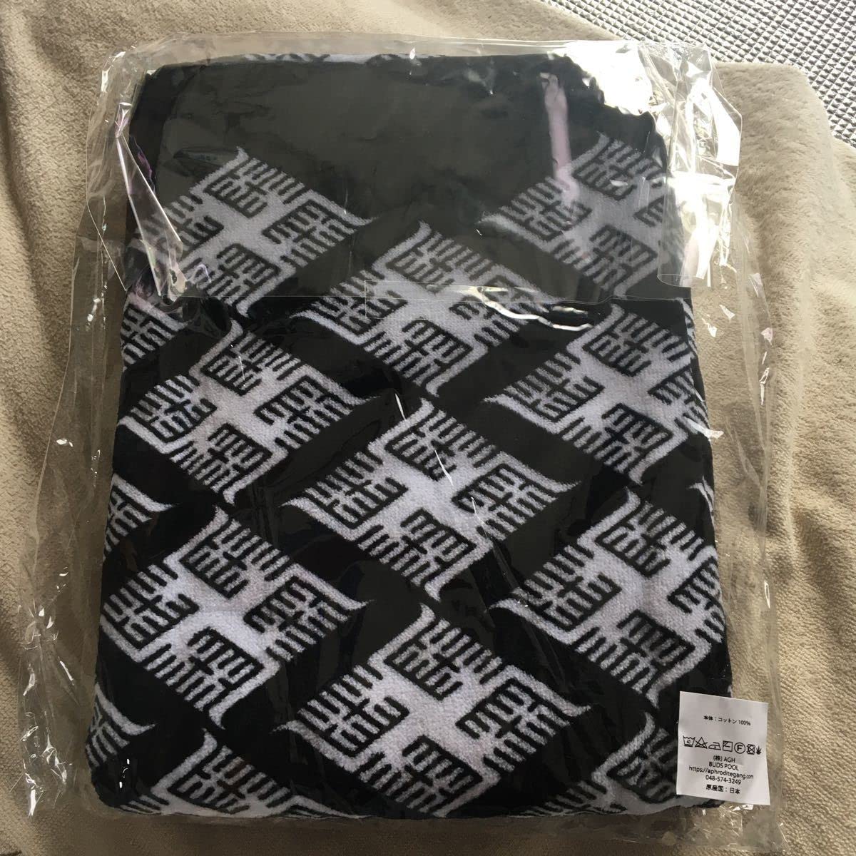 APHRODITEGANG 麻柄 BEACH TOWEL（ブラック） APHRODITEGANG 麻柄 BEACH TOWEL（ブラック）