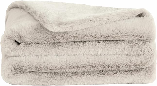 UnHide Lil Marsh Pet Blanket, Extra Soft Faux Fur, Washable Dog Blanket | Lightweight, Water-Resistant Pet Blanket, Provides Comfort and Protection for Couch, Crate, or Bed, 34" x 44", Snow White