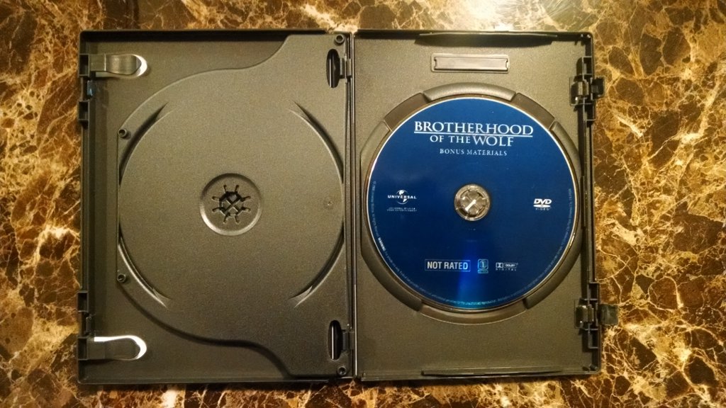 Brotherhood of the Wolf image 4