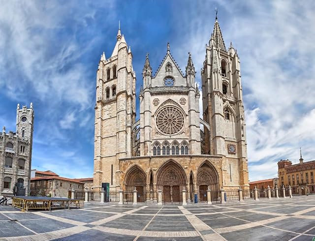 Foto 2 de 3 de Lais Puzzle Plaza de Regla y Catedral de León, España 1000 Piezas