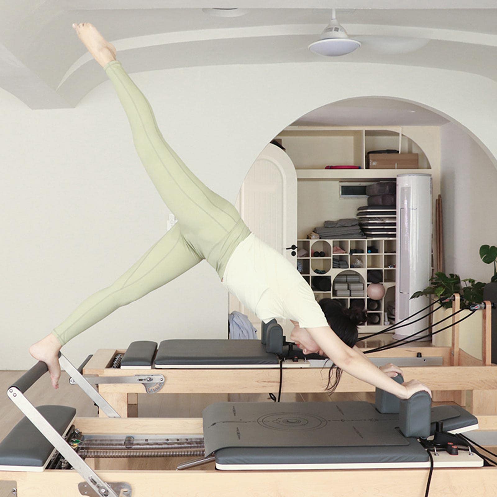 CALANDIS Pilates Reformer Mat, Pilates Mat for Reformer Pilate Training Non Slip Gray