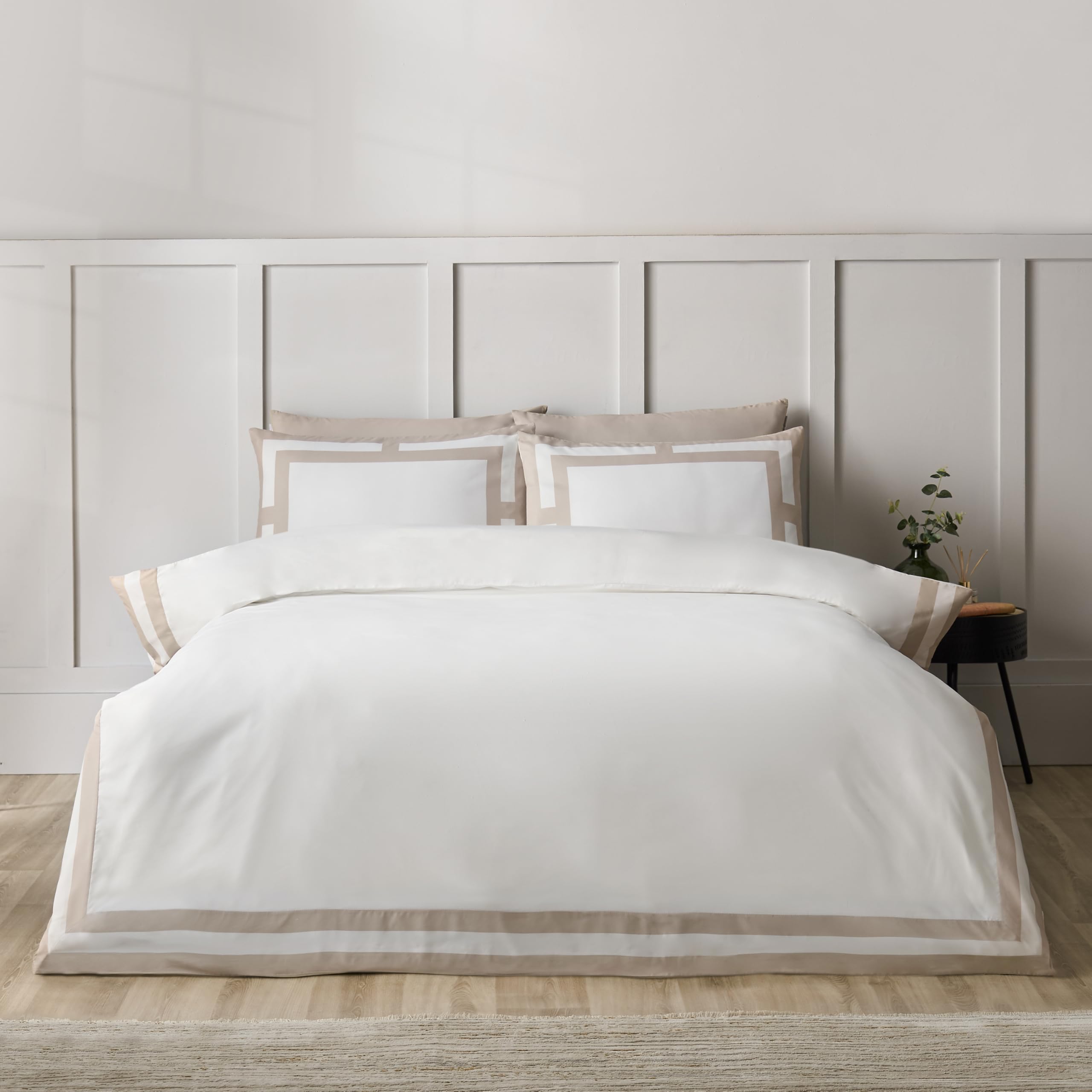 Catherine Lansfield So Soft Mono Panel Double Duvet Cover Set with Pillowcases Natural