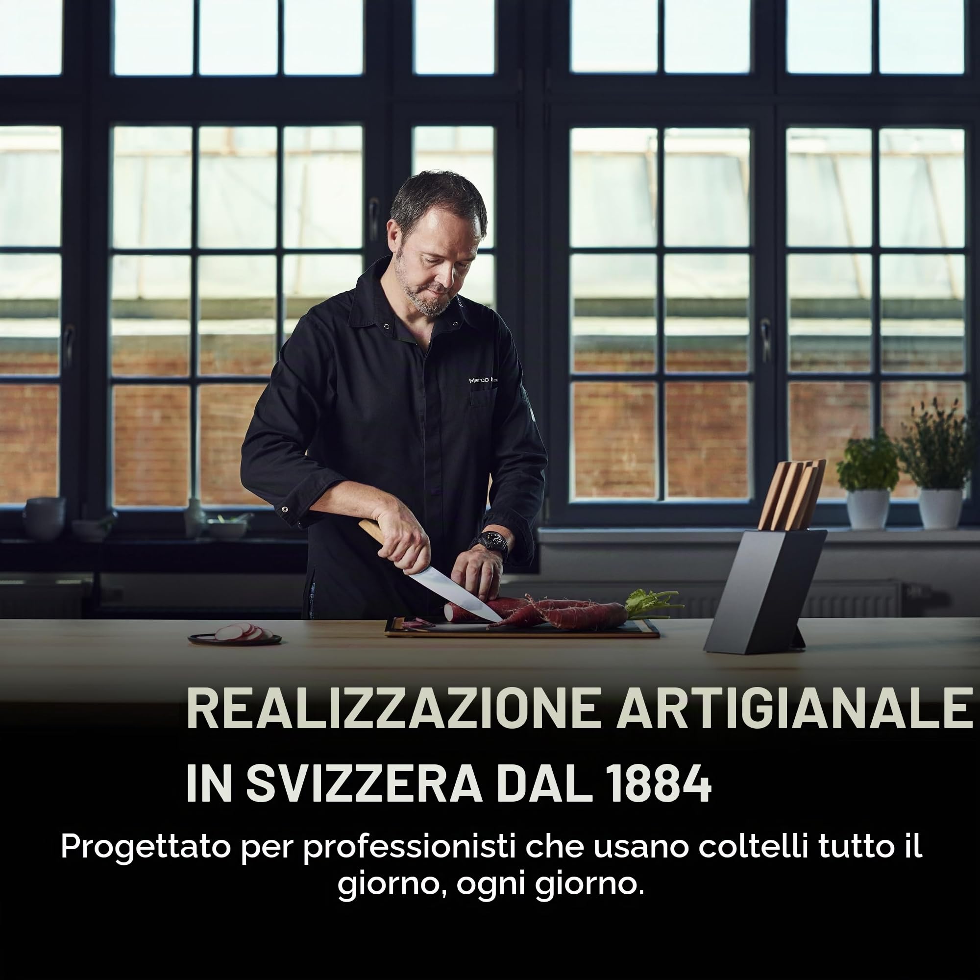 Victorinox Swiss Modern Ceppo di coltelli professionali con contenuto, 6 pezzi, incl. 6 coltelli da chef con manico in legno, nero