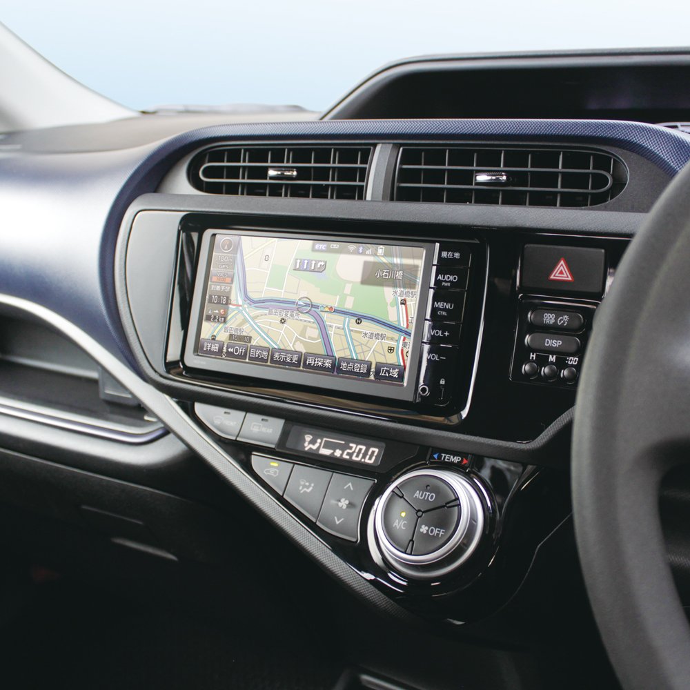 Amazon | 槌屋ヤック ナビバイザー トヨタ アクアMC専用ナビシェード  