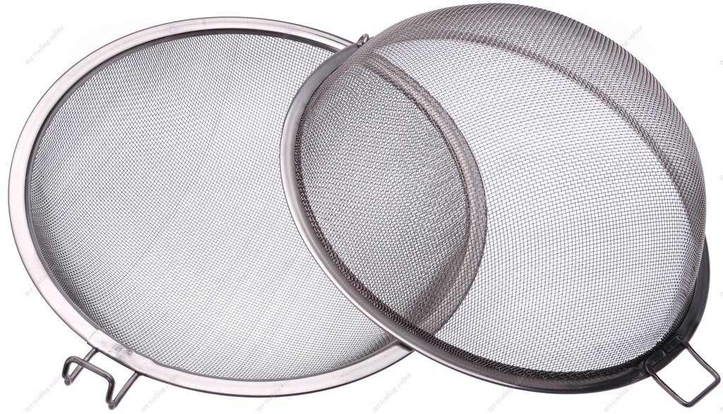 M.V. Trading SD2320 Jumbo Stainless Steel Locking Spice Mesh Ball, Tea Strainer, Tea Infuser, Giant Size, 5.25-Inch