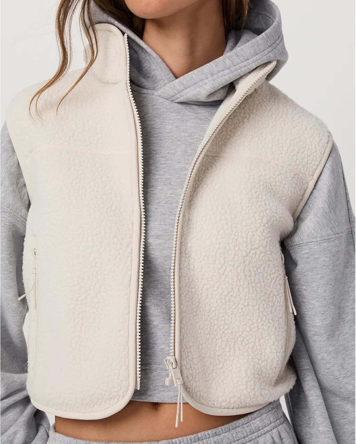 SeeLuNa Cozy Fleece Vest Women Sleeveless Full Zip Cropped Sherpa Jackets Mock Neckline Oversized Outwear with Pockets