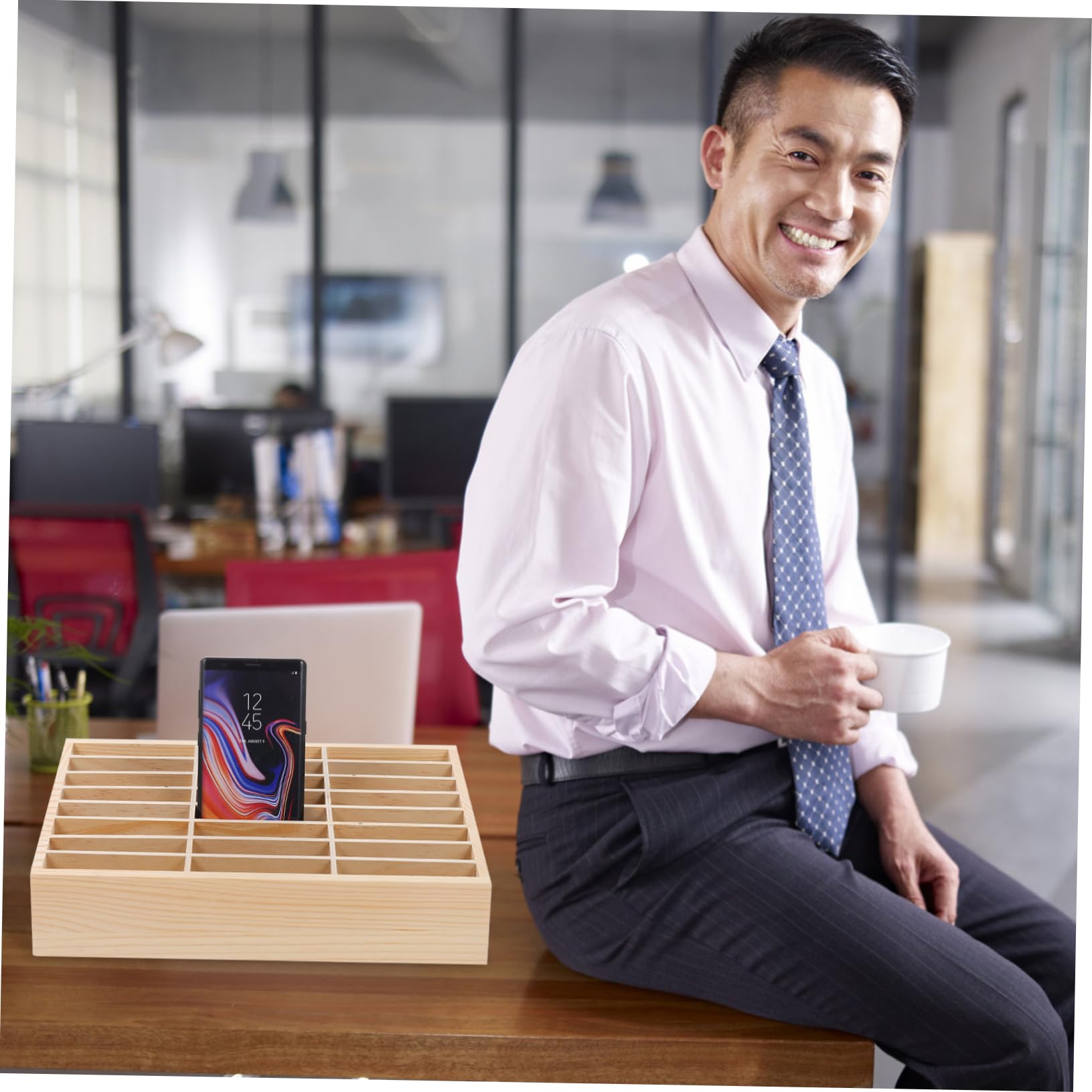 Caja para Guardar Moviles de Madera Múltiples Compartimentos, Organizador de Escritorio para Teléfono Móvil Adecuado para Aula y Sala de Reuniones