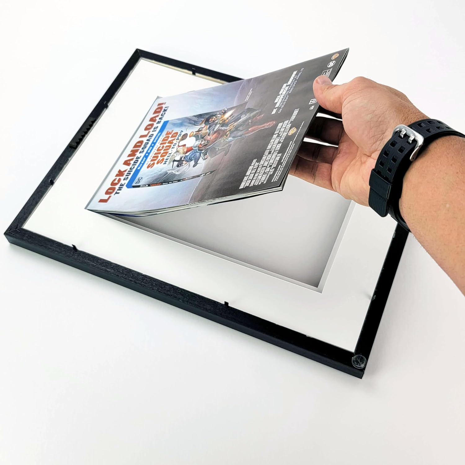 Single Graded Comic Book Frame | Black Moulding | UV Protected | Real Glass | Customized for Standard CGC Graded Comic Books (Single)