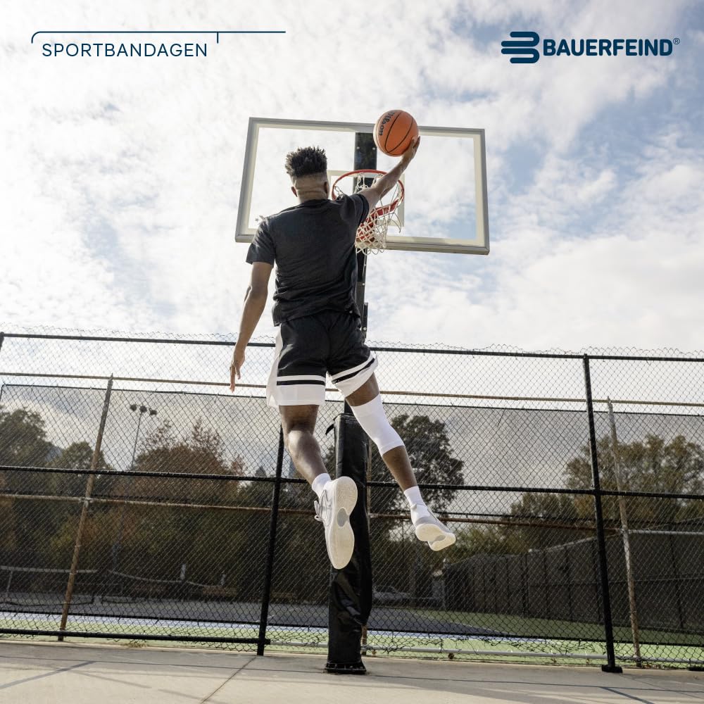 Bauerfeind Knee Sleeve „Sports Compression Knee Support“, 1 Unisex Sportkniebandage für Fussball, Laufen oder Fitness, Rechts & Links tragbare Kniebandage
