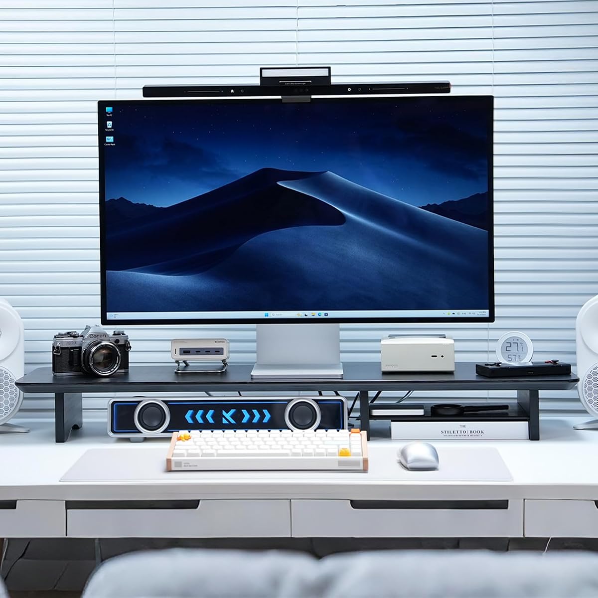 Elevador de bambú para monitor doble, estante de escritorio de 2 niveles con almacenamiento | 39.37 pulgadas de ancho, 300 libras de capacidad, estante extraíble para monitores, impresora o TV en la oficina en casa, negro