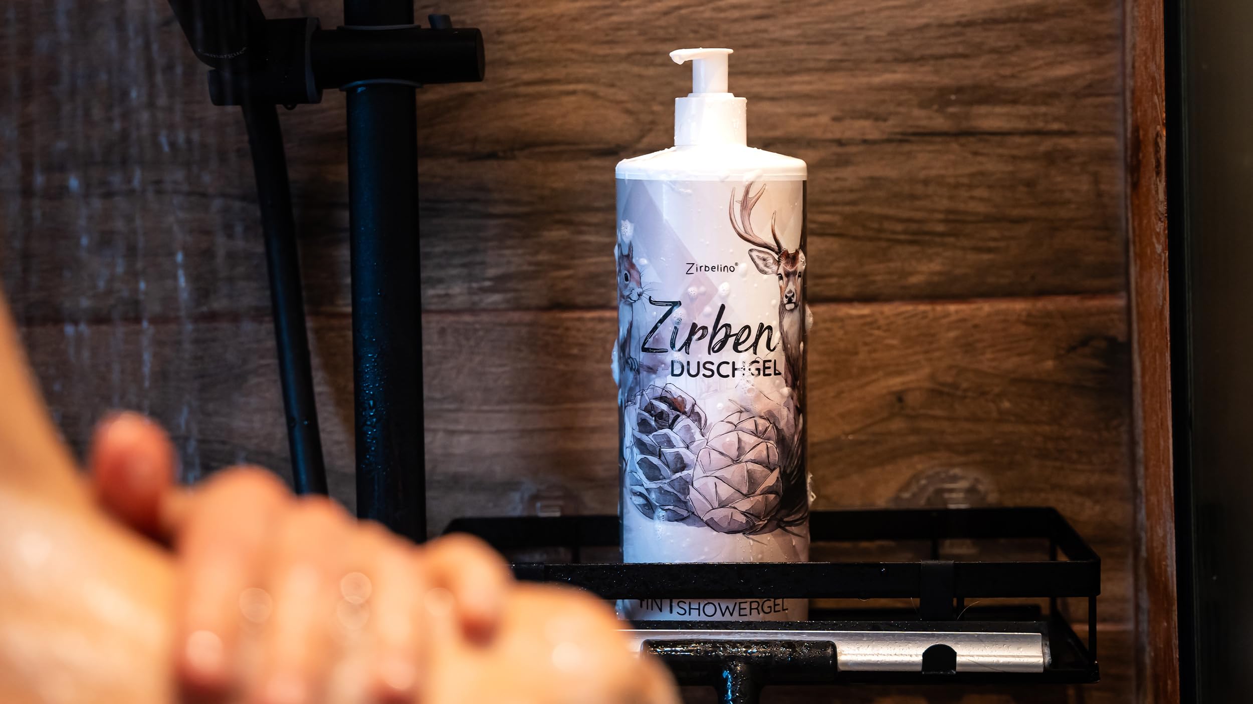 ZirbenDuschgel 4in1 - für Körper, Haare, Gesicht und Hände - mit praktischem Pumpspender - 1000ml