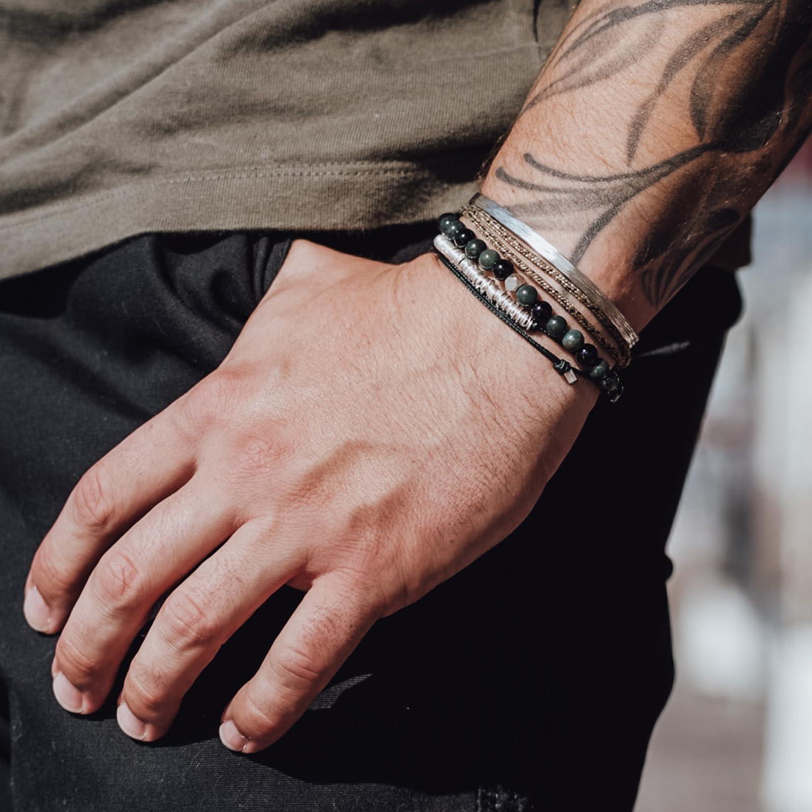 Nato Cuff - Wrap Toggle Armband aus Sterling-Silber 925 – Natursteine – Paracord – Schmuck für Damen oder Herren, handgefertigt in Frankreich