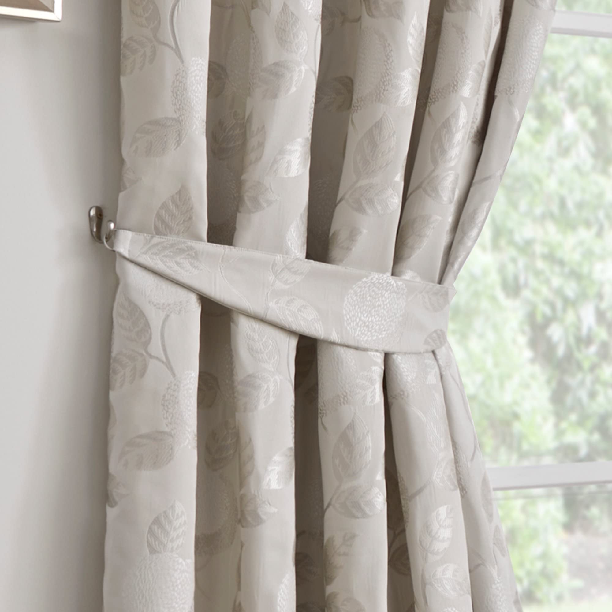 Curtina - Bramford - Pair Of Curtain Tiebacks in Natural,28" x 5.5" (71 x 14cm)