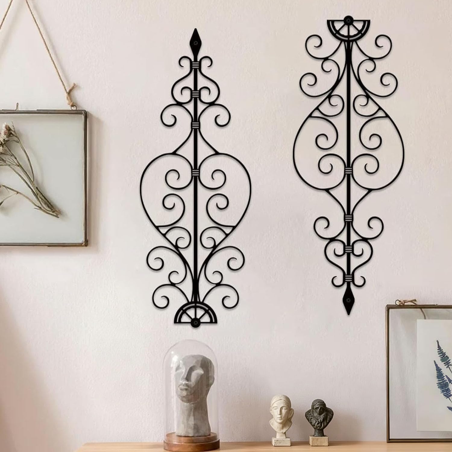ruelen Black Metal Scroll Wall Decor Rustic Iron Wall Medallion, Decorative Metal Art for Door Living Room Bedroom Kitchen Hallway Stairs Home Front Porch Entryway Decoration ﻿