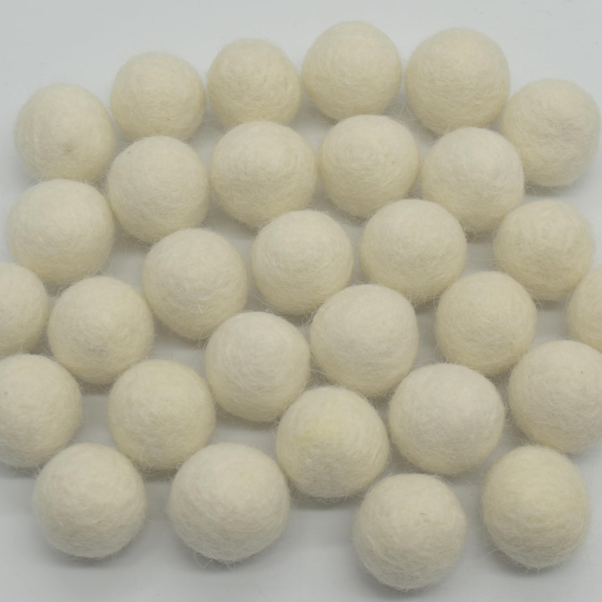 Oriental Direct Ivory 100% Wool Felt Balls 2Cm - 100 Count - White