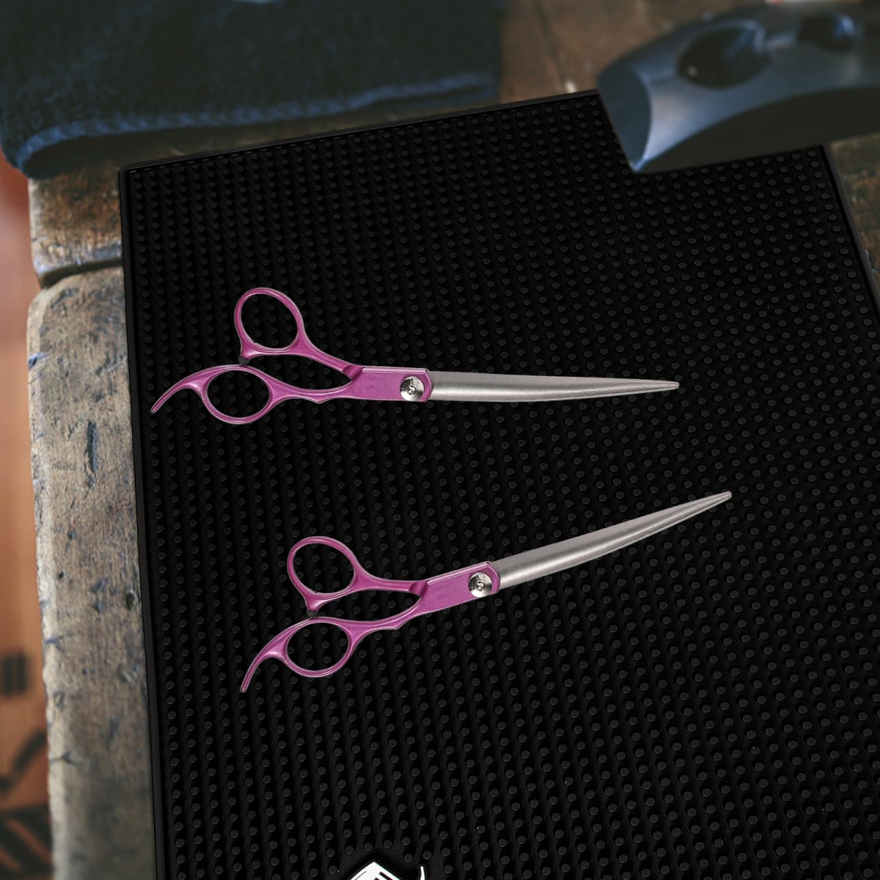 VICASKY Barber Mat Work Station Organizer Silicone Pad Clippers Scissors and Brushes Non Slip Design Salon Countertops Durable Surface Professional Barbers Storage Hair Non-Slip Tools Space-Saving - Image 4
