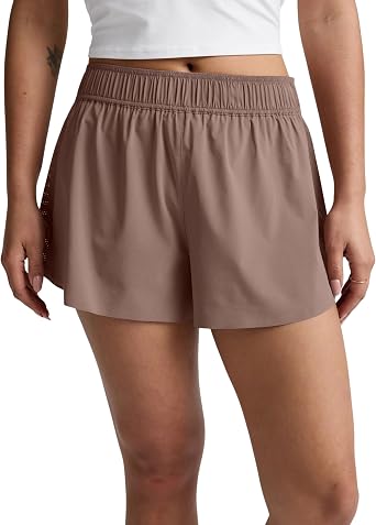 Beyond Yoga Womens Solemate 2.5" Short