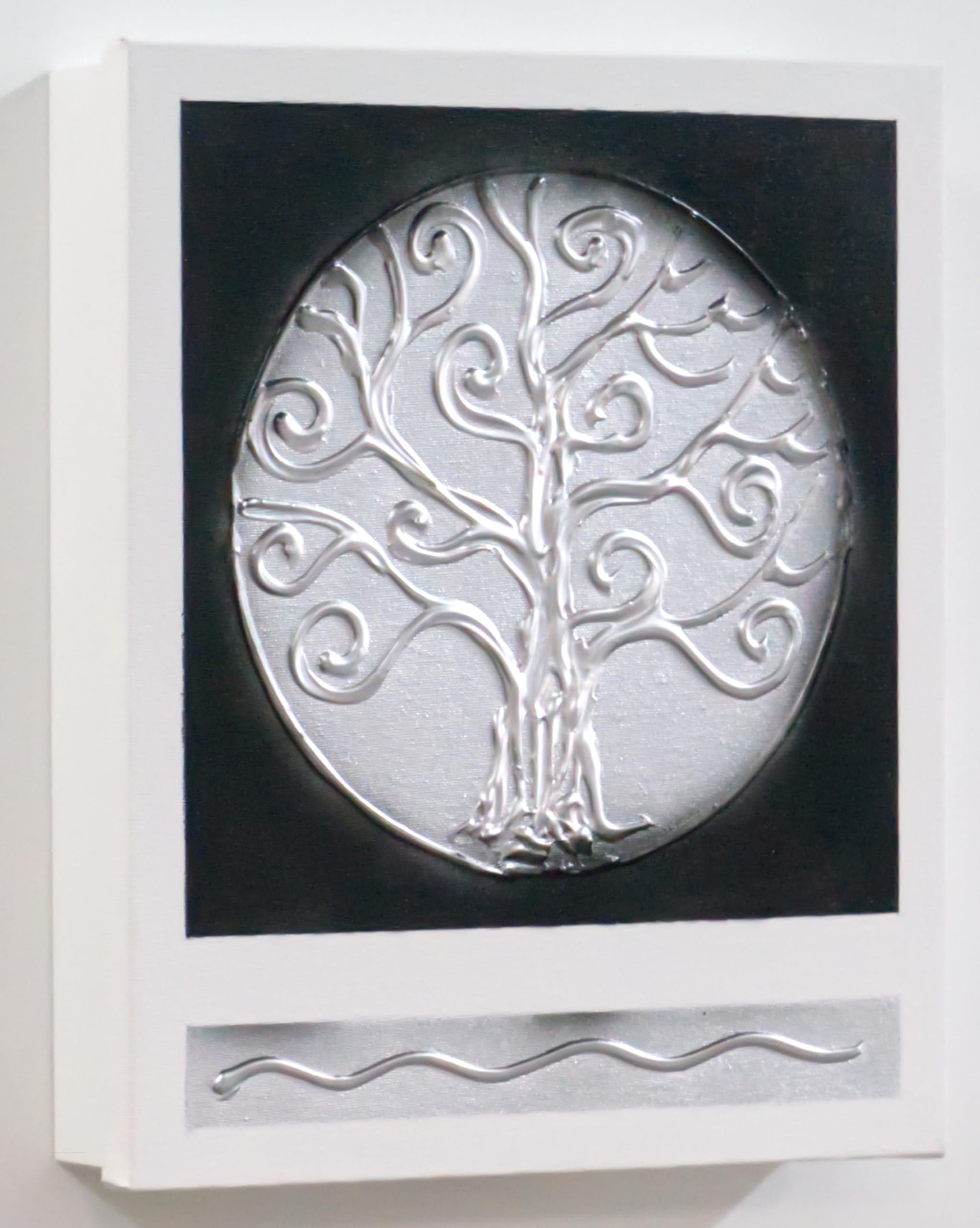 Cuadroexpres - Armario para Llaves con 15 Ganchos, Pintado a Mano, Decorativo, Árbol de la Vida, con Relieve, 26x31x6 cm, 100% Original, En Blanco, Incluye Tacos y Tornillos para Fijar a la Pared.