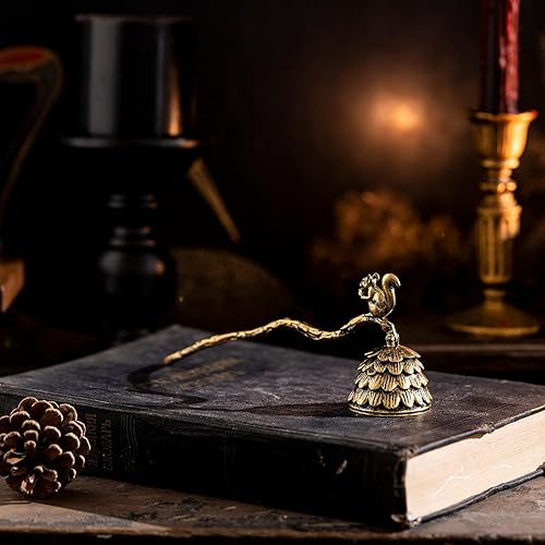 Miniatura 7 de We Moment Snuffer de velas, extintor de velas con mango largo, apagador de llama de mecha de estilo retro para apagar la llama de la vela de forma