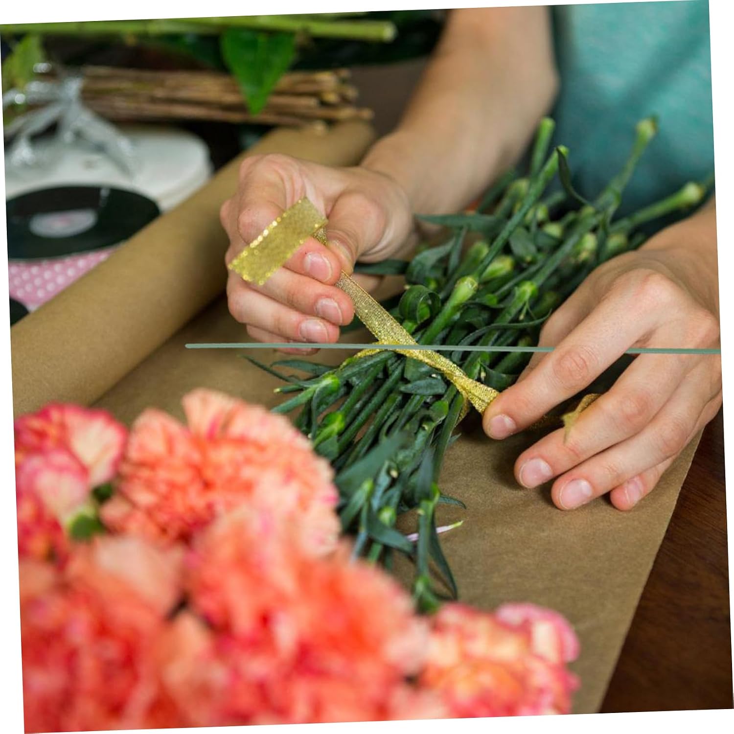 jojofuny 100Pcs Flexible Floral Stem Wires for DIY Bouquet Arrangement Durable Wire for Wedding Crafts and Floral Support Natural Color for Realistic Flower Decor