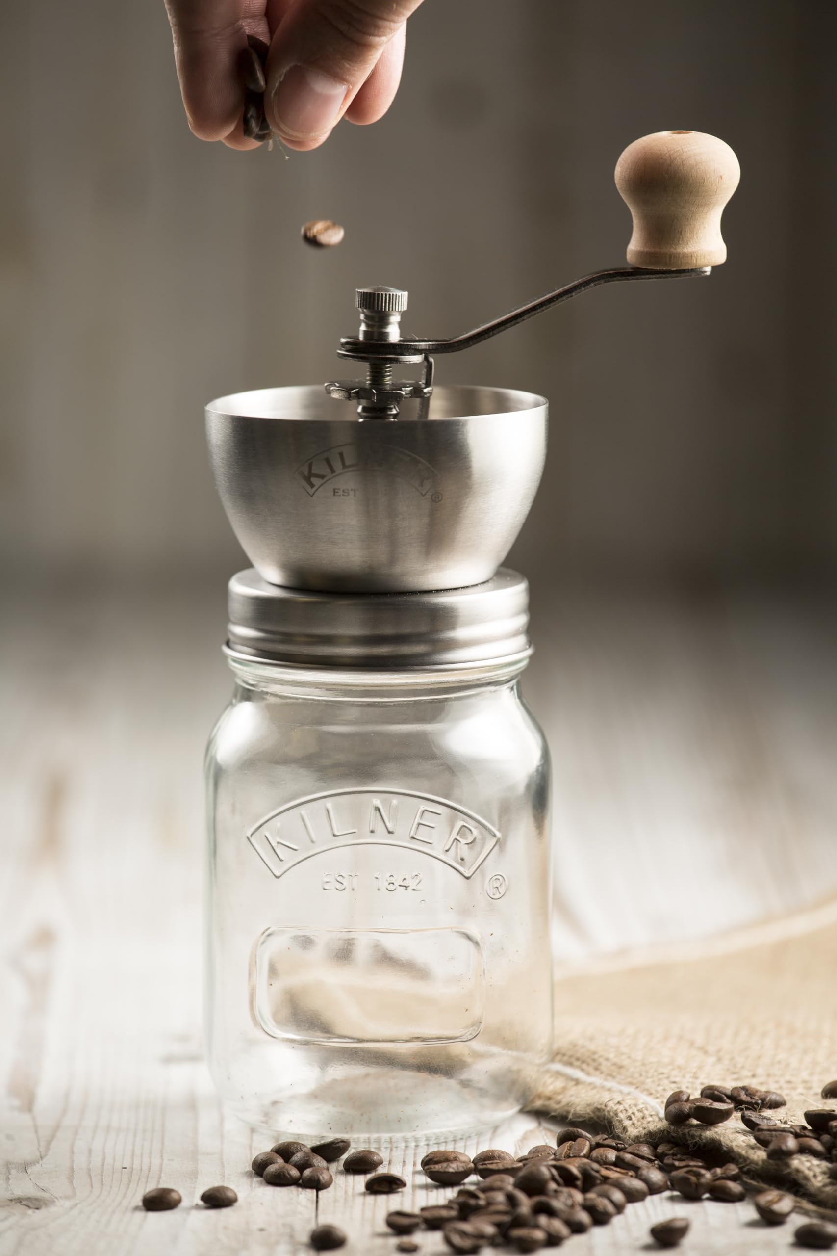 KILNER Kaffeemühle mit Vorratsglas 0,5 L, Edelstahlmahlwerk, verstellbar | Verstellbarer Drehmechanismus, luftdichter Schraubverschluss, spülmaschinengeeignet, robust, 545 g, hochwertiger Edelstahl