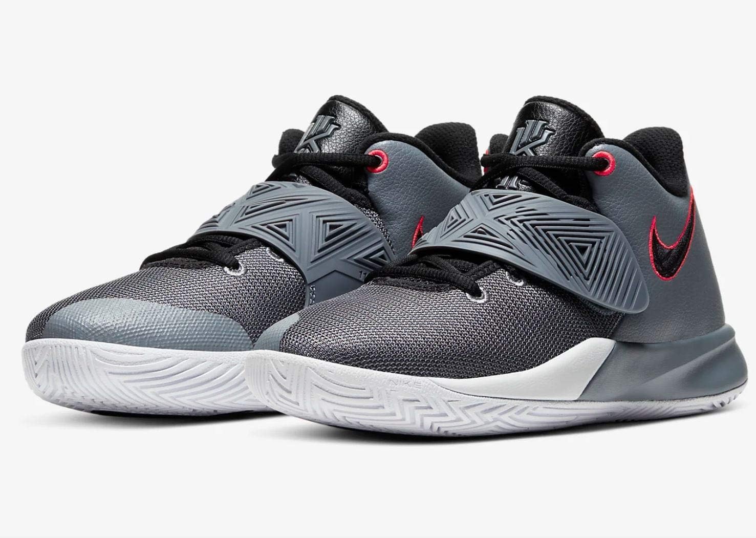 Nike Boys Kyrie Flytrap LLL Big Kid Basketball Shoes Gray 7 Medium (D) Big Kid