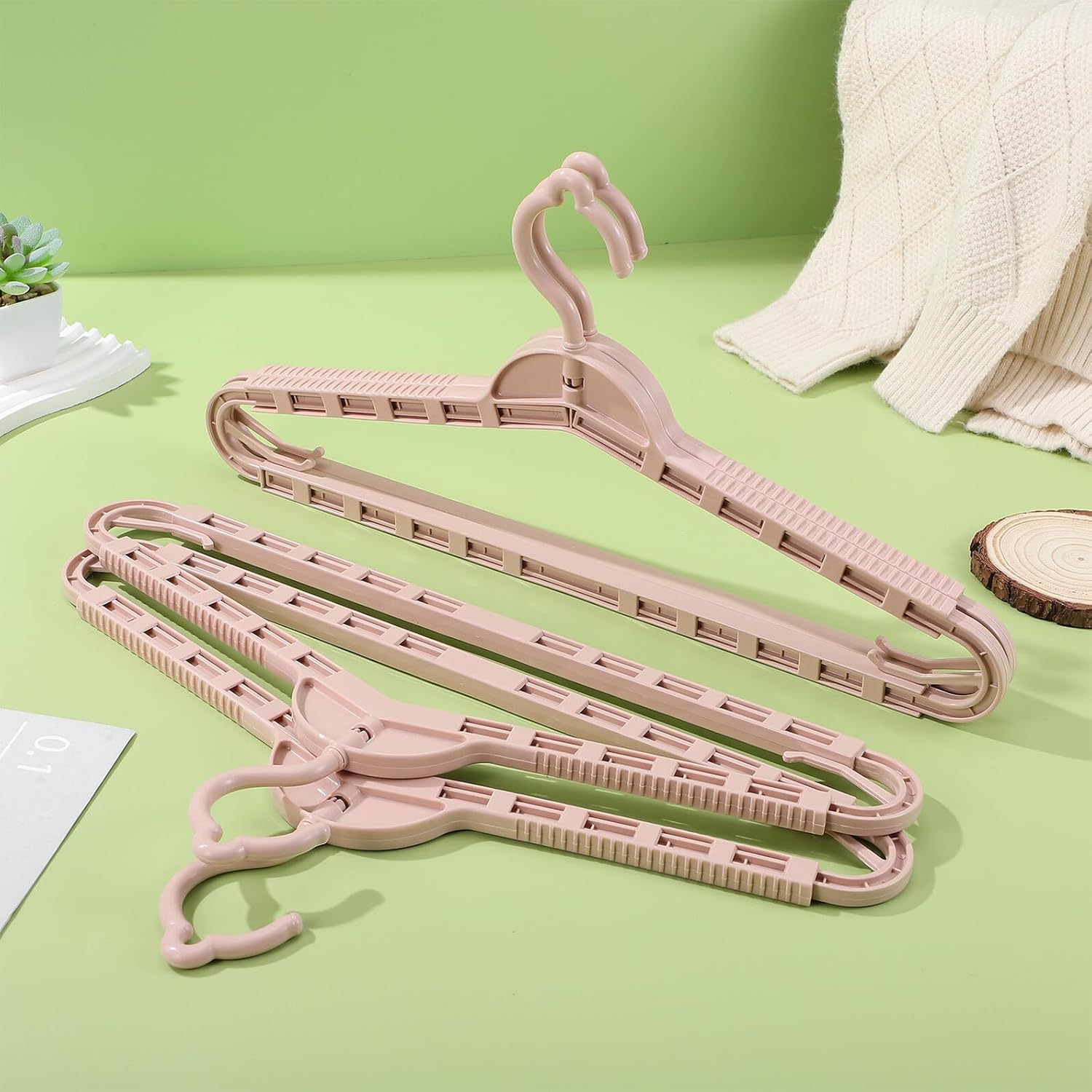 8pcs Retractable Folding Clothes Hangers Multi-Function Wide Coat and Suit Hangers for Men and Women Space-Saving Closet Organizer Pink