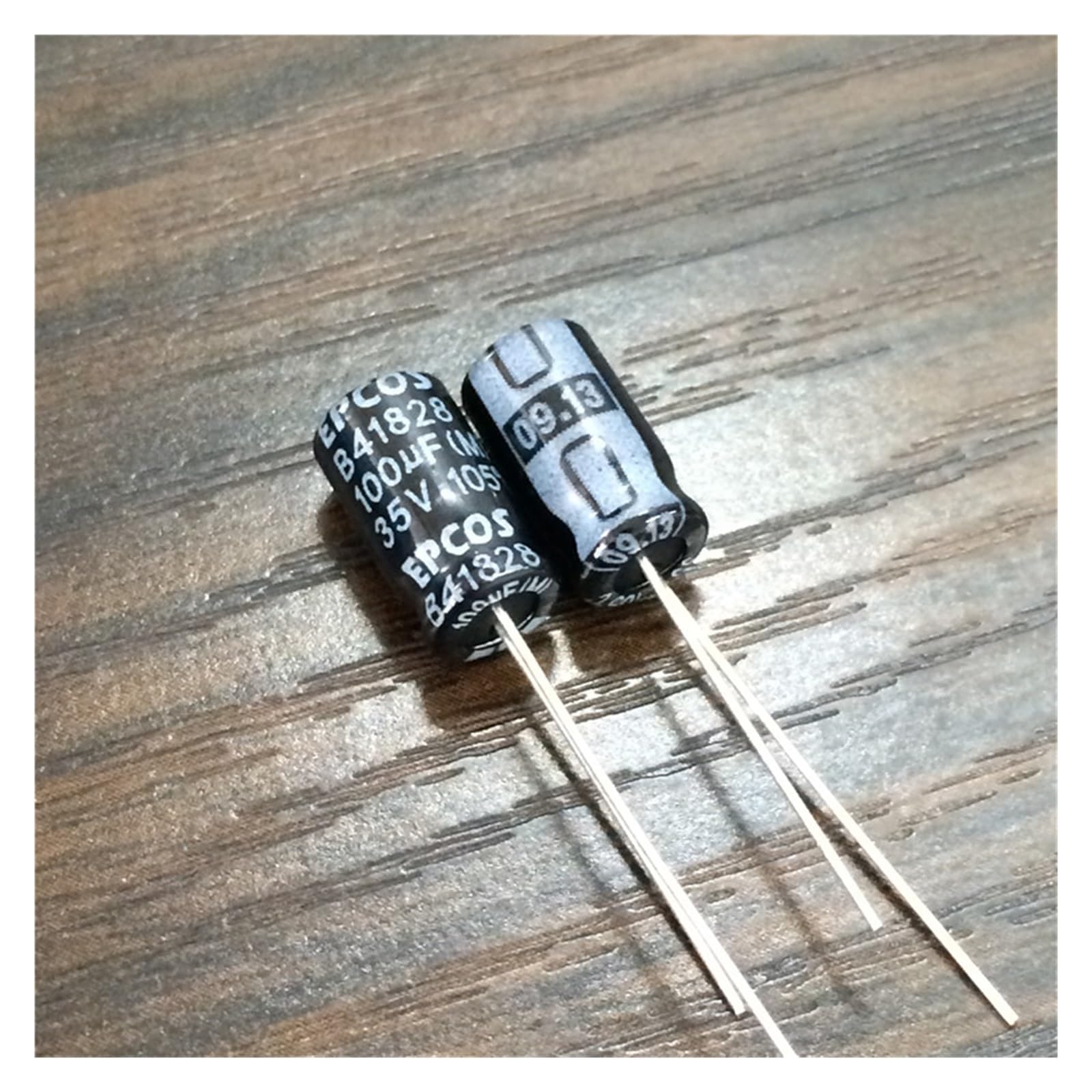 Condensateur électrolytique en aluminium 100 uF 35V pour projets audio DIY