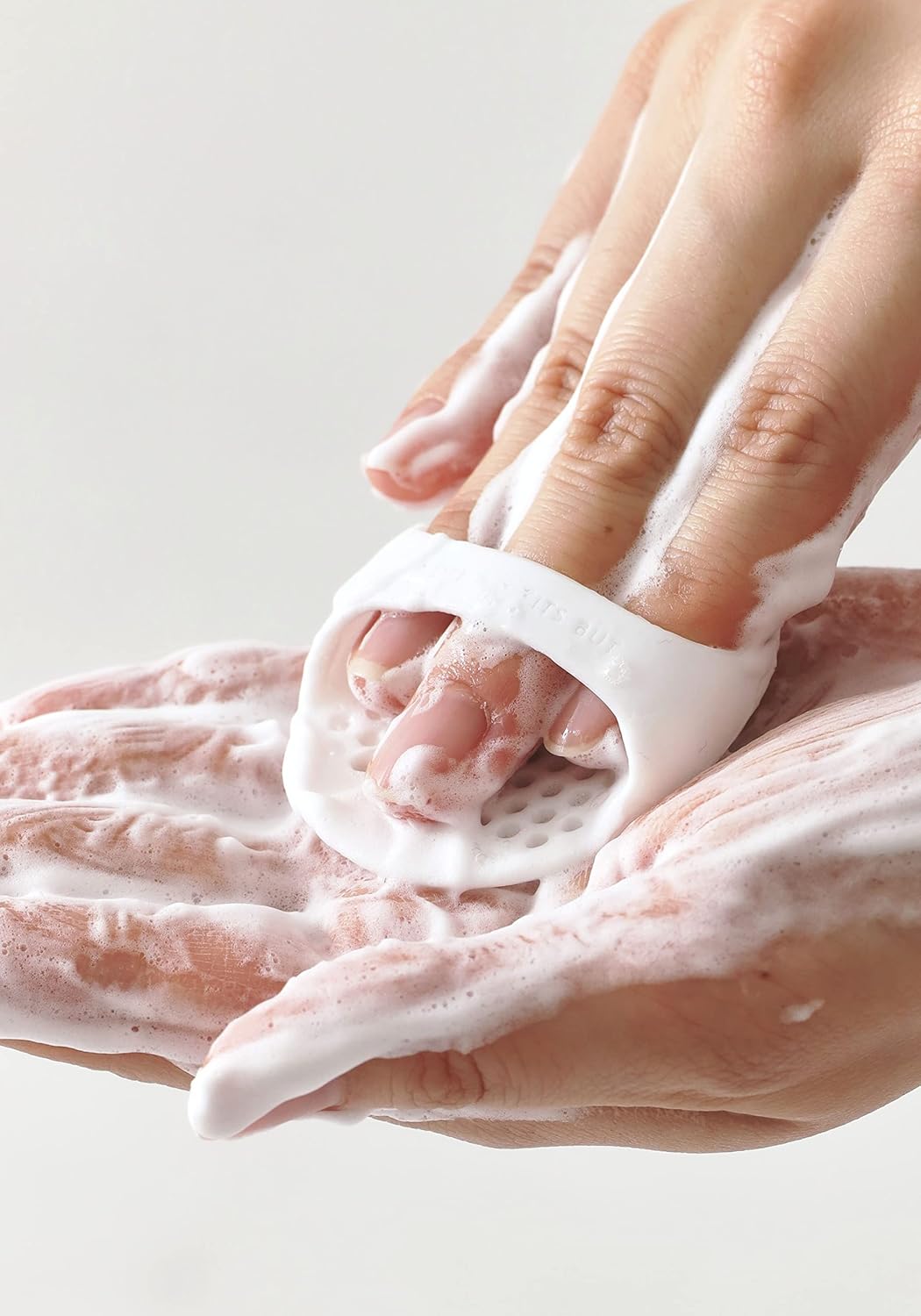 NOTHING FITS BUT Oxygen Bomb with Brush Pad